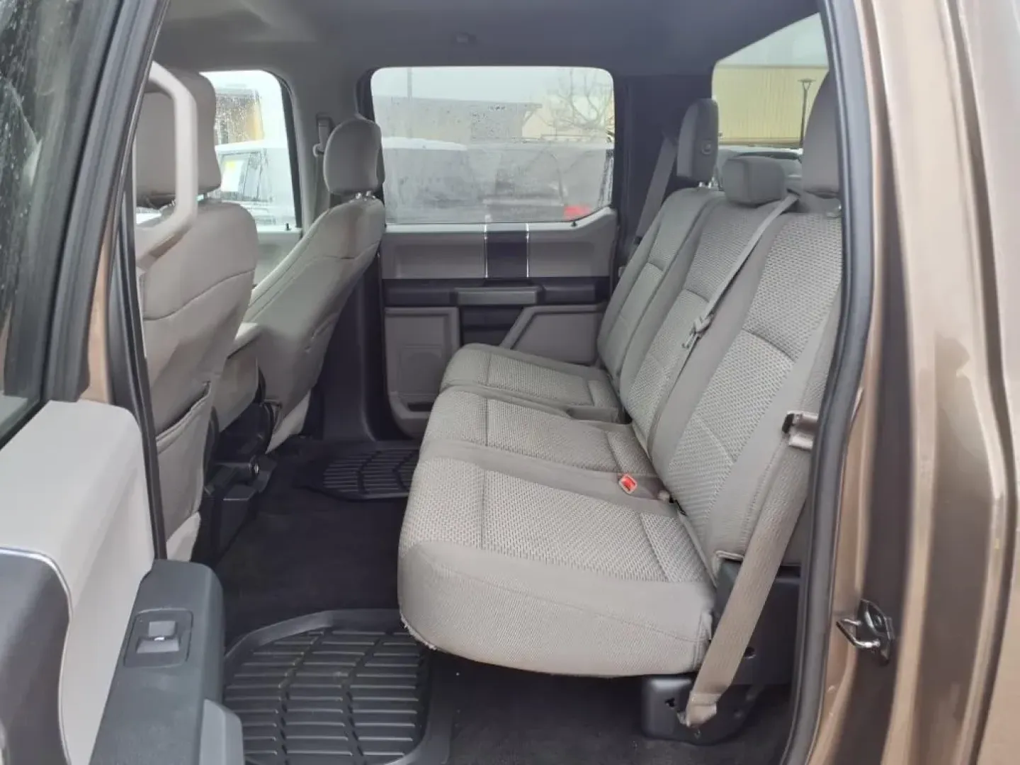 2015 Caribou Metallic H5 Ford F-150 XL SuperCrew 5.5-ft. Bed 4WD (1FTEW1EG9FF) with an Other engine, located at 1401 N. Hobart, Pampa, TX, 79065, (806) 665-9872, 35.549953, -100.975098 - **Unleash Adventure with the 2015 Ford F-150 XLT SuperCrew Your Perfect Weekend Warrior!**<br /> <br /> Are you ready to elevate your outdoor adventures or simply enhance your daily commutes? The 2015 Ford F-150 XLT SuperCrew is the truck that blends rugged capability with comfort and style, making - Photo#14