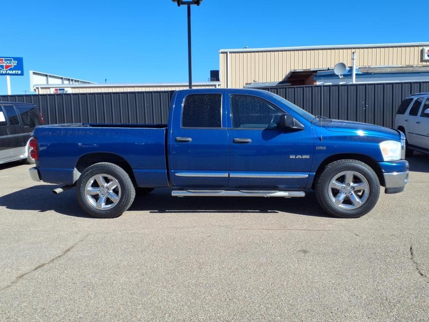 2008 Electric Blue Pearl Coat Pb5 Dodge Ram 1500 ST (1D7HA18278S) with an 5.7L HEMI 5.7L V8 345hp 375ft. lbs. Sequential Multiport Fuel Injection engine, 5-Speed Automatic transmission, located at 1401 N. Hobart, Pampa, TX, 79065, (806) 665-9872, 35.549953, -100.975098 - Photo#2