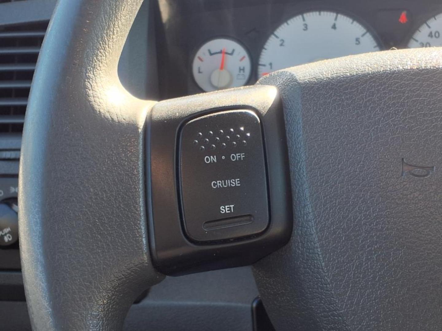 2008 Electric Blue Pearl Coat Pb5 Dodge Ram 1500 ST (1D7HA18278S) with an 5.7L HEMI 5.7L V8 345hp 375ft. lbs. Sequential Multiport Fuel Injection engine, 5-Speed Automatic transmission, located at 1401 N. Hobart, Pampa, TX, 79065, (806) 665-9872, 35.549953, -100.975098 - Photo#7