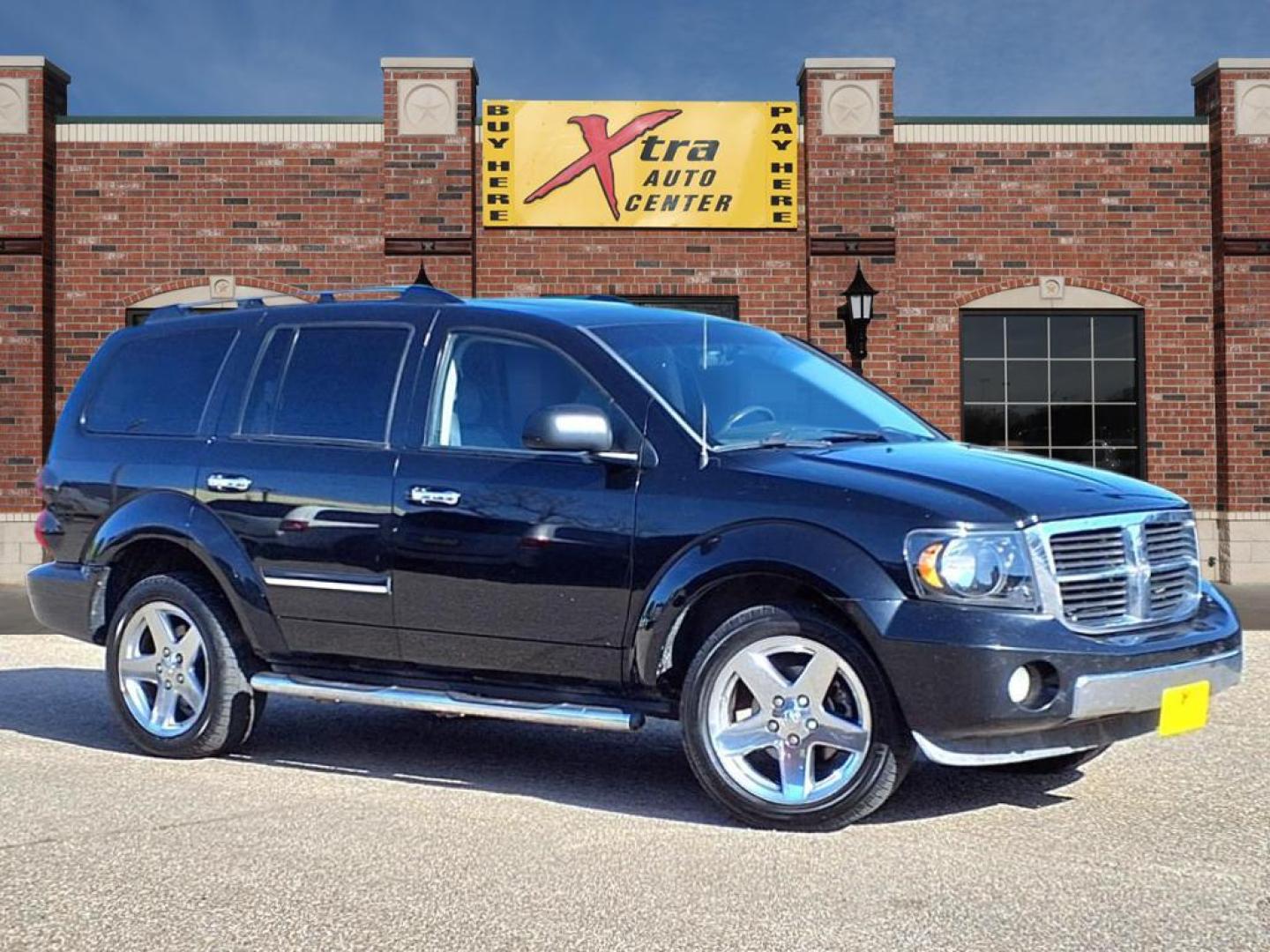 2008 Brilliant Black Crystal Pearl Coat Pxr Dodge Durango Limited (1D8HB58238F) with an 5.7L HEMI 5.7L V8 335hp 370ft. lbs. Sequential Multiport Fuel Injection engine, 5-Speed Automatic transmission, located at 1401 N. Hobart, Pampa, TX, 79065, (806) 665-9872, 35.549953, -100.975098 - Photo#0