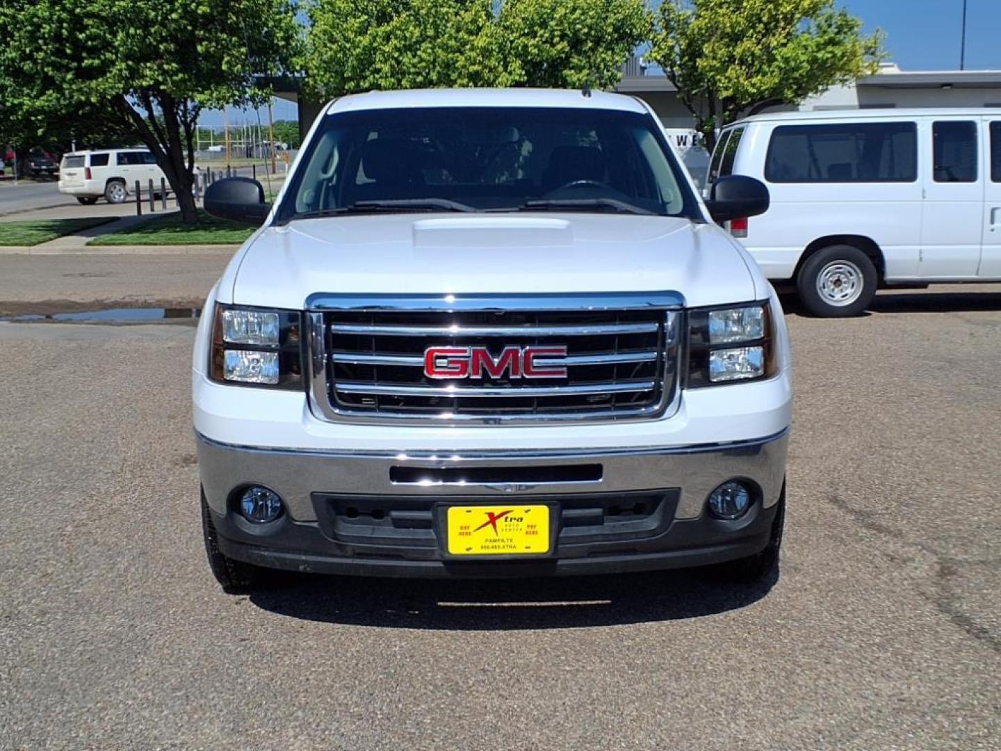 2012 Summit White GMC Sierra 1500 SLE (3GTP1VE01CG) with an 5.3L Vortec 5.3L Flex Fuel V8 315hp 335ft. lbs. Sequential-Port F.I. engine, 6-Speed Shiftable Automatic transmission, located at 1401 N. Hobart, Pampa, TX, 79065, (806) 665-9872, 35.549953, -100.975098 - Photo#1