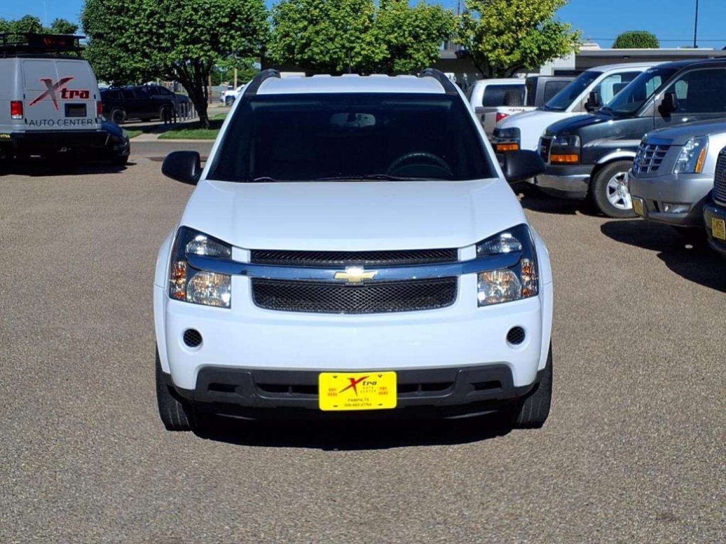 2008 Summit White Chevrolet Equinox LS (2CNDL23F986) with an 3.4L 3.4L V6 185hp 210ft. lbs. Sequential-Port F.I. engine, 5 Speed Automatic transmission, located at 1401 N. Hobart, Pampa, TX, 79065, (806) 665-9872, 35.549953, -100.975098 - Photo#1