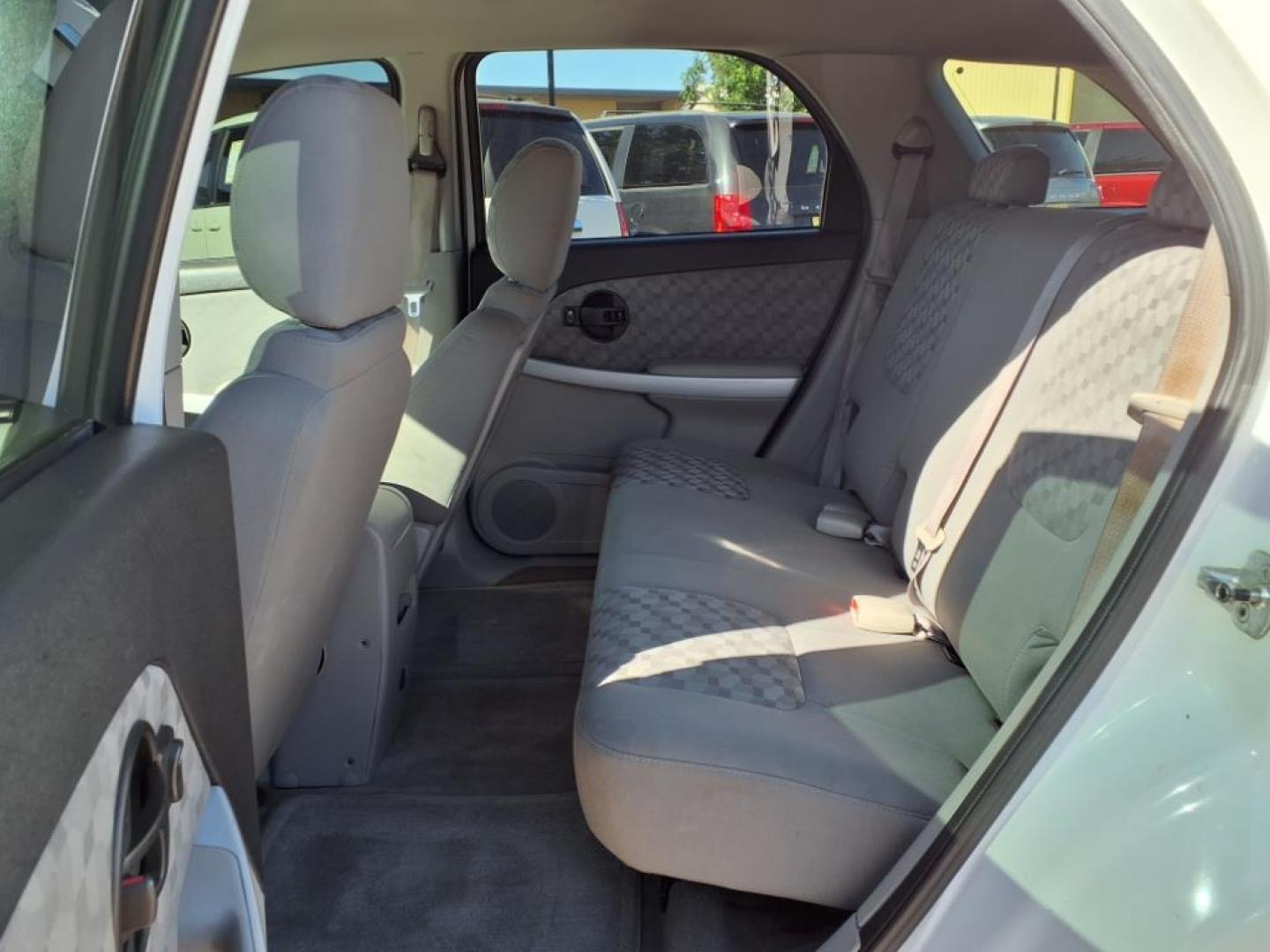 2008 Summit White Chevrolet Equinox LS (2CNDL23F986) with an 3.4L 3.4L V6 185hp 210ft. lbs. Sequential-Port F.I. engine, 5 Speed Automatic transmission, located at 1401 N. Hobart, Pampa, TX, 79065, (806) 665-9872, 35.549953, -100.975098 - Photo#9
