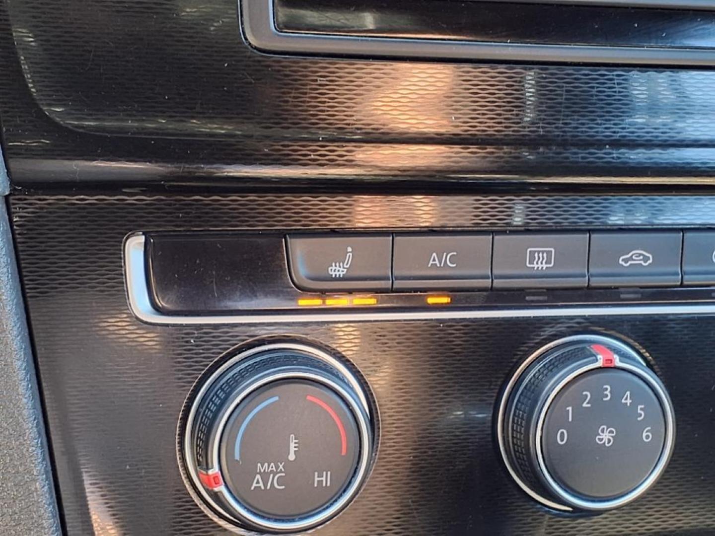 2017 Carbon Steel Gray Metallic Volkswagen Golf GTI Sport (3VW447AU2HM) with an 2.0L 2.0L Turbo I4 220hp 258ft. lbs. Direct Injection engine, 6-Speed Double Clutch transmission, located at 1401 N. Hobart, Pampa, TX, 79065, (806) 665-9872, 35.549953, -100.975098 - Photo#7