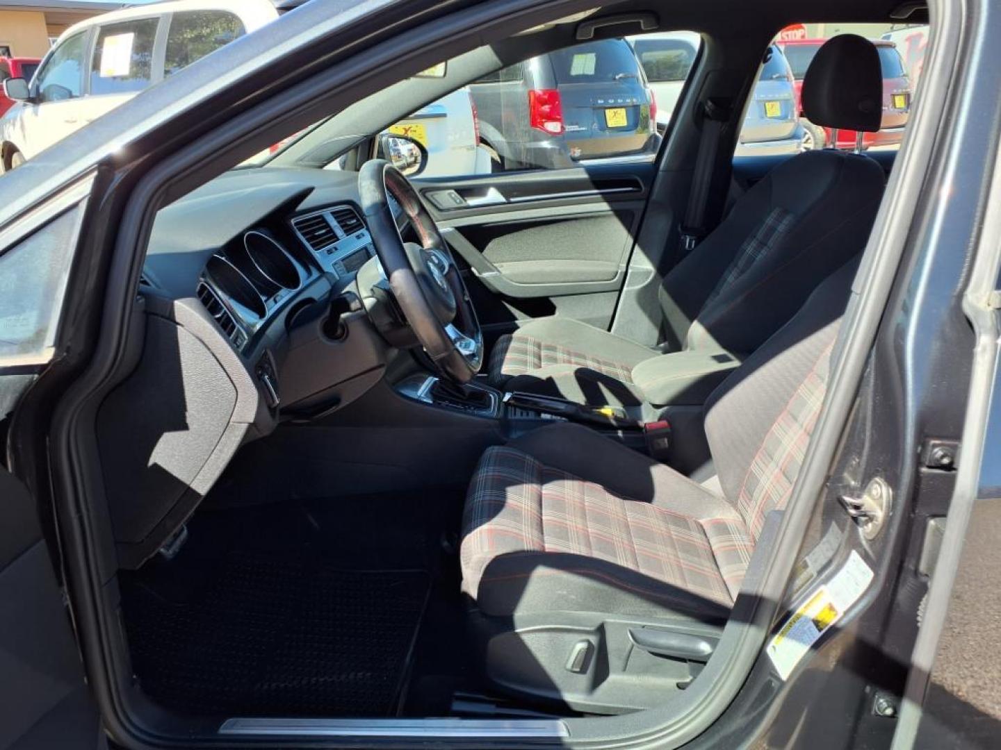 2017 Carbon Steel Gray Metallic Volkswagen Golf GTI Sport (3VW447AU2HM) with an 2.0L 2.0L Turbo I4 220hp 258ft. lbs. Direct Injection engine, 6-Speed Double Clutch transmission, located at 1401 N. Hobart, Pampa, TX, 79065, (806) 665-9872, 35.549953, -100.975098 - Photo#10