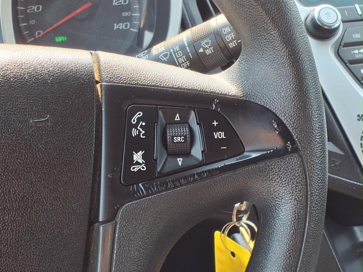2015 Black Chevrolet Equinox LS (2GNALAEK9F1) with an 2.4L 2.4L I4 182hp 172ft. lbs. Direct Injection engine, 6-Speed Shiftable Automatic transmission, located at 1401 N. Hobart, Pampa, TX, 79065, (806) 665-9872, 35.549953, -100.975098 - Photo#8