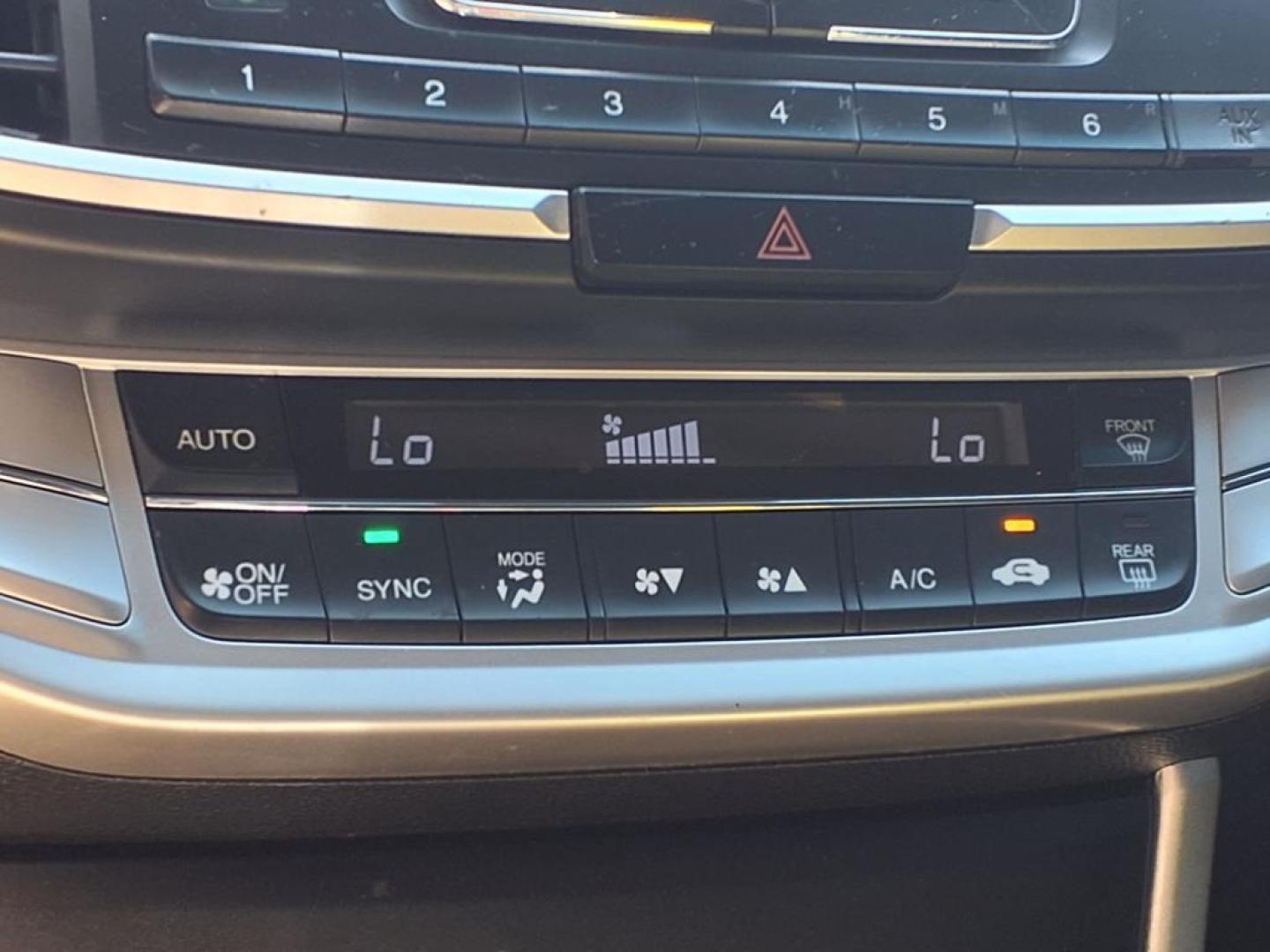 2014 Hematite Metallic Gn Honda Accord LX (1HGCR2F30EA) with an 2.4L 2.4L I4 185hp 181ft. lbs. Direct Injection engine, CVT transmission, located at 1401 N. Hobart, Pampa, TX, 79065, (806) 665-9872, 35.549953, -100.975098 - Photo#7