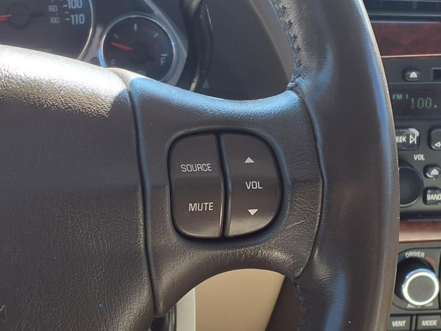 2006 Frost White Buick Rendezvous CXL (3G5DA03L16S) with an 3.5L 3.5L V6 196hp 215ft. lbs. Sequential Electronic Fuel Injection engine, 4-Speed Automatic transmission, located at 1401 N. Hobart, Pampa, TX, 79065, (806) 665-9872, 35.549953, -100.975098 - Photo#8