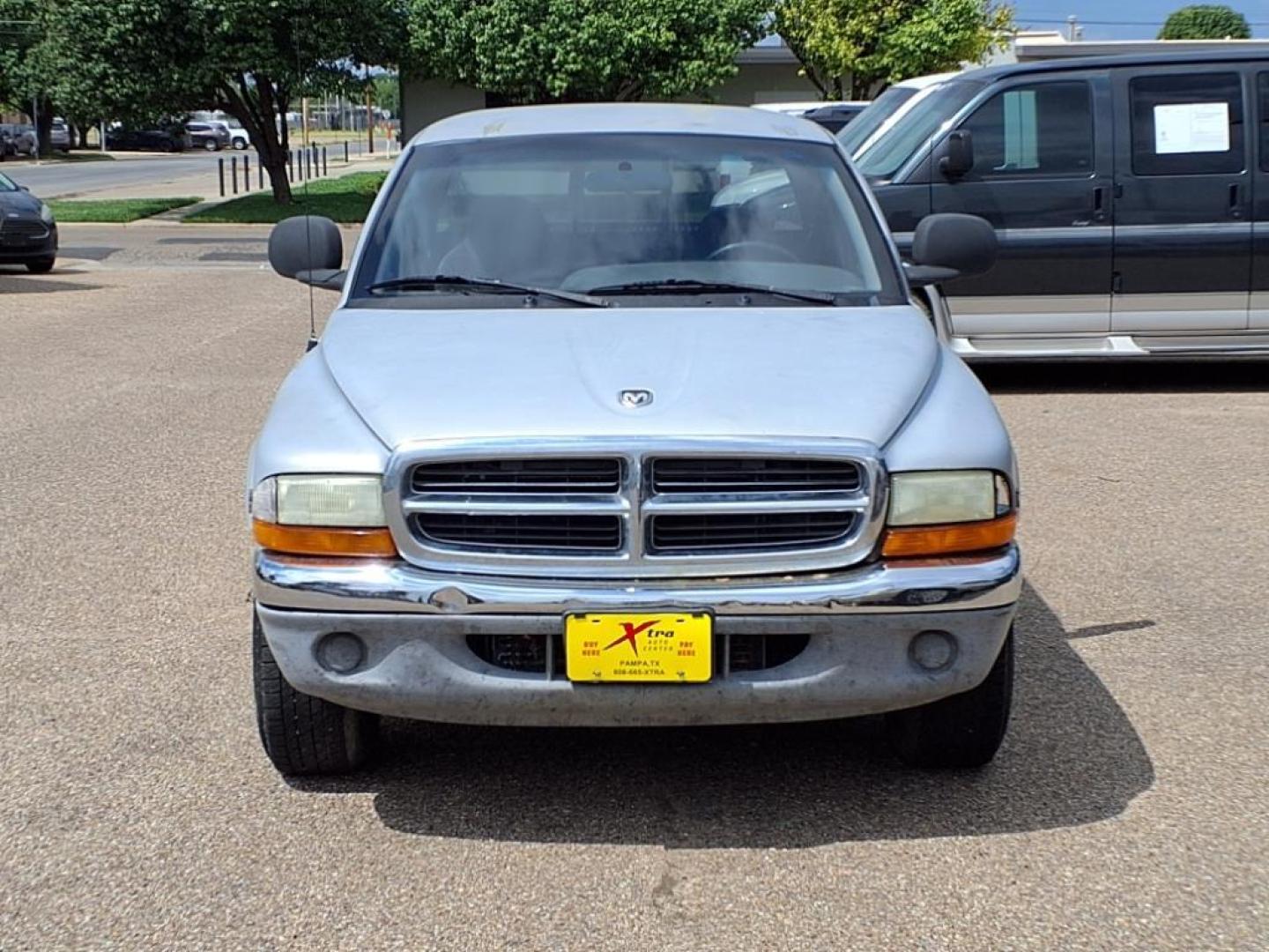 1999 Silver Dodge Dakota SLT (1B7GL22X5XS) with an 3.9L 3.9L V6 175hp 225ft. lbs. Fuel Injected engine, Automatic transmission, located at 1401 N. Hobart, Pampa, TX, 79065, (806) 665-9872, 35.549953, -100.975098 - Photo#1