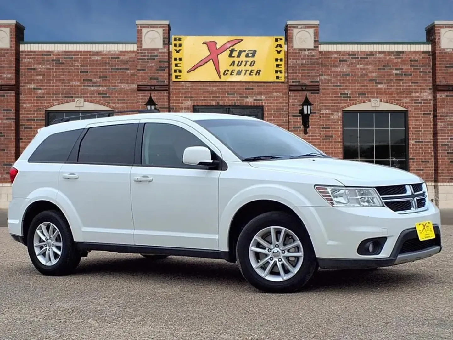 2016 White Dodge Journey SXT (3C4PDCBG0GT) with an Other engine, located at 1401 N. Hobart, Pampa, TX, 79065, (806) 665-9872, 35.549953, -100.975098 - **Adventure Awaits with the 2016 Dodge Journey SXT at Xtra Auto Center!** <br /> <br /> Are you ready to elevate your family's journey? Whether it's a weekend getaway, a daily commute, or just running errands around Pampa, TX, the 2016 Dodge Journey SXT is the perfect sport utility vehicle (SUV) f - Photo#0