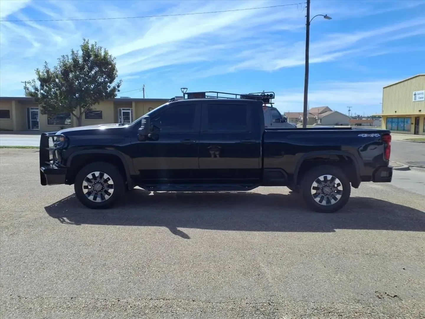 2021 Black Chevrolet Silverado 2500HD Custom Crew Cab Short Box 4WD (1GC4YMEY4MF) with an Other engine, located at 1401 N. Hobart, Pampa, TX, 79065, (806) 665-9872, 35.549953, -100.975098 - **Unleash Your Adventures with the 2021 Chevrolet Silverado 2500HD!**<br /> <br /> Are you ready to elevate your weekend adventures, tackle home improvement projects, or embark on cross-country road trips? The 2021 Chevrolet Silverado 2500HD is not just a truck; it's your ultimate partner in creatin - Photo#4