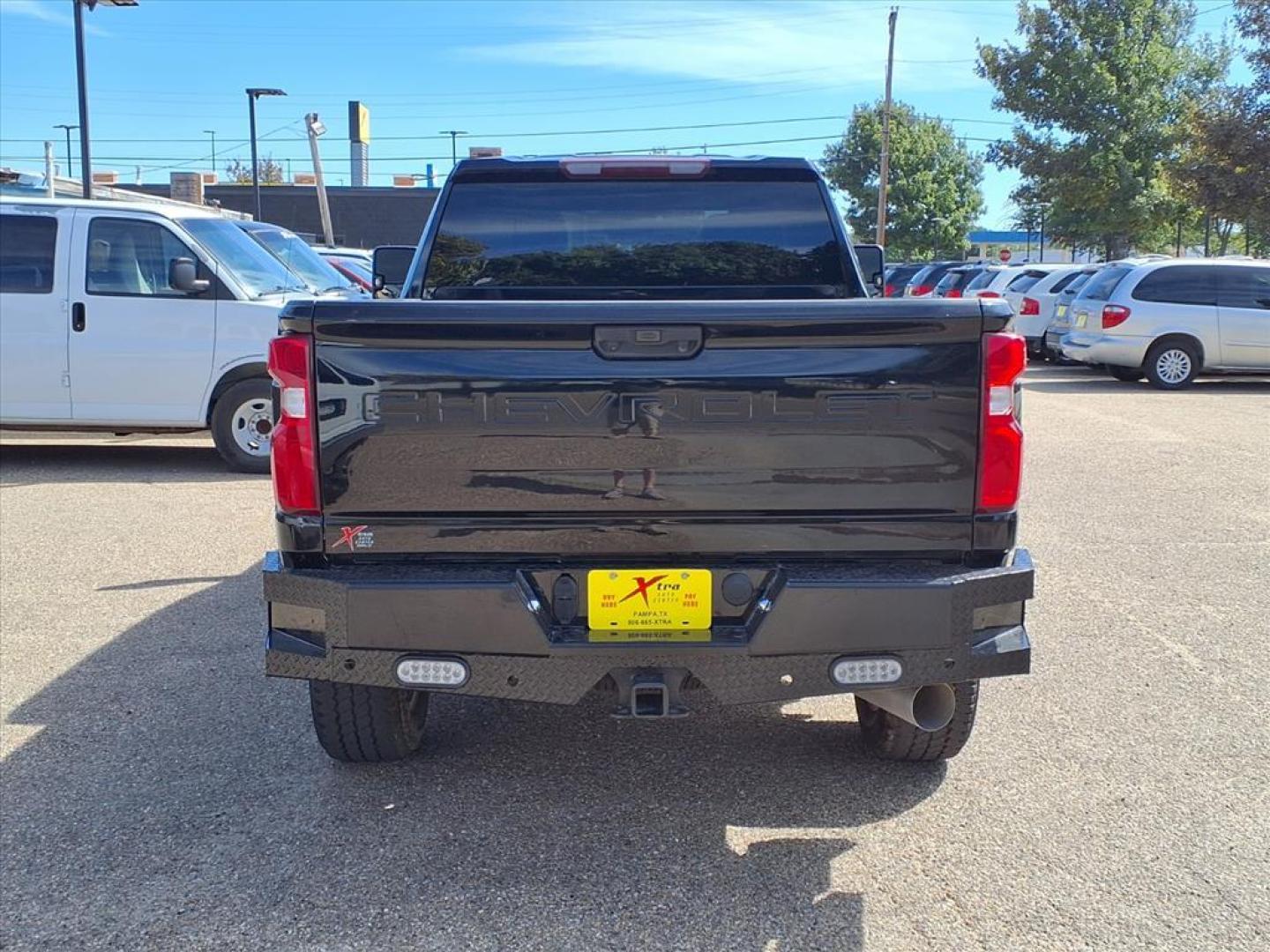 2021 Black Chevrolet Silverado 2500HD Custom (1GC4YMEY4MF) with an 6.6L Duramax 6.6L Biodiesel Turbo V8 445hp 910ft. lbs. Common Rail Direct Injection engine, Automatic transmission, located at 1401 N. Hobart, Pampa, TX, 79065, (806) 665-9872, 35.549953, -100.975098 - Photo#3