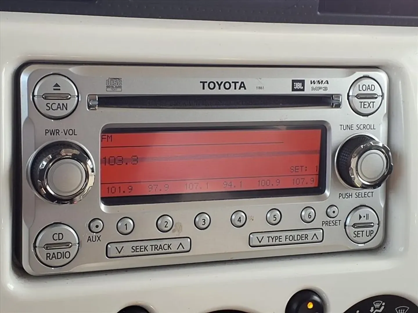 2011 Ice Berg Toyota FJ Cruiser 2WD (JTEZU4BFXBK) with an Other engine, located at 1401 N. Hobart, Pampa, TX, 79065, (806) 665-9872, 35.549953, -100.975098 - **Unleash Adventure with the 2011 Toyota FJ Cruiser at Xtra Auto Center!**<br /> <br /> Are you ready to elevate your weekend getaways or tackle your daily commutes in style? At Xtra Auto Center, we present the perfect blend of rugged capability and urban comfort with this stunning 2011 Toyota FJ Cr - Photo#6