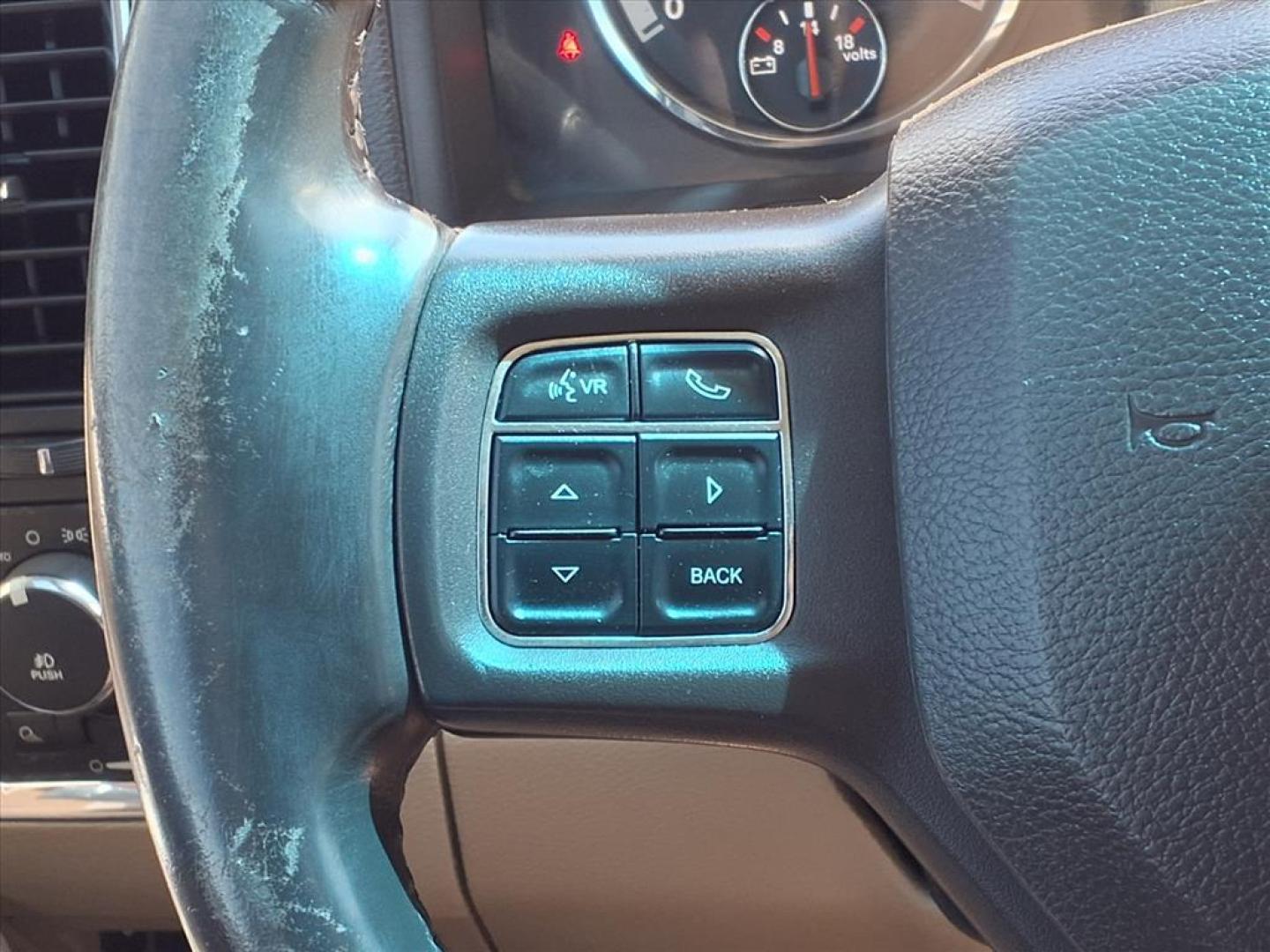 2012 Mineral Gray Metallic Clear Coat/Bright Silver Met RAM 2500 Laramie (3C6UD5FL0CG) with an 6.7L Cummins 6.7L Diesel Turbo I6 350hp 650ft. lbs. Common Rail Direct Injection engine, 6-Speed Shiftable Automatic transmission, located at 1401 N. Hobart, Pampa, TX, 79065, (806) 665-9872, 35.549953, -100.975098 - Photo#8