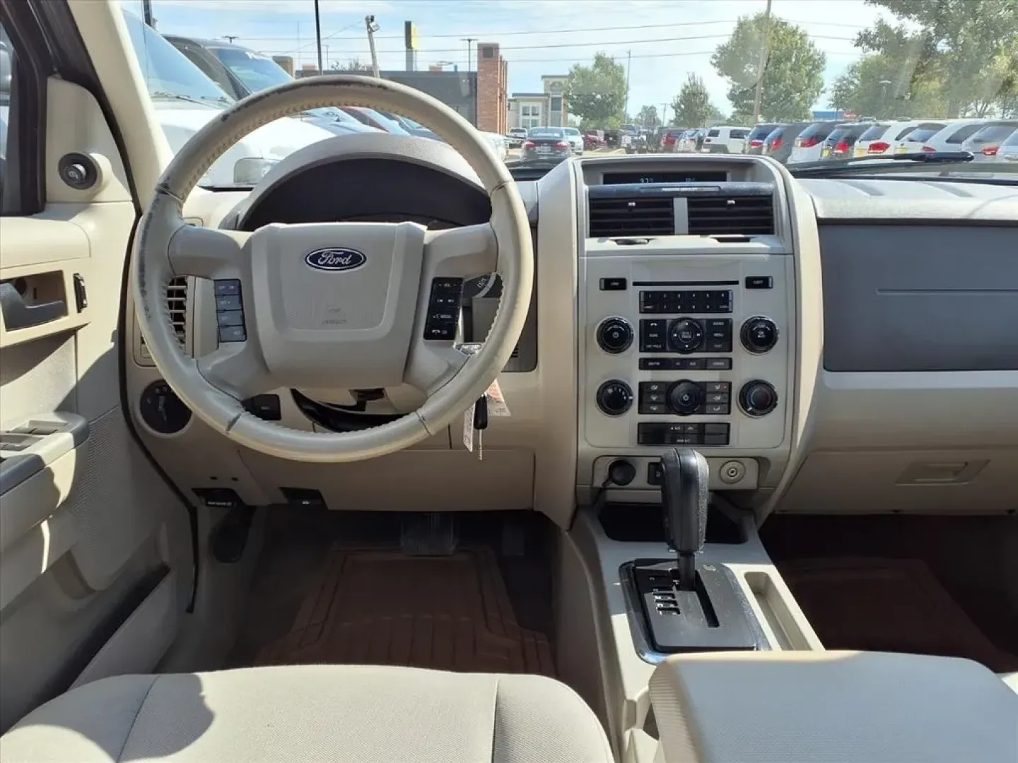 2011 Steel Blue Metallic Ford Escape XLT FWD (1FMCU0DG1BK) with an Other engine, located at 1401 N. Hobart, Pampa, TX, 79065, (806) 665-9872, 35.549953, -100.975098 - ### Unleash Adventure with the 2011 Ford Escape XLT FWD at Xtra Auto Center in Pampa, TX!<br /> <br /> Are you ready to take on your next adventure, whether it's a family vacation, a weekend getaway, or a daily commute? The 2011 Ford Escape XLT FWD is the perfect companion to elevate your lifestyle. - Photo#9