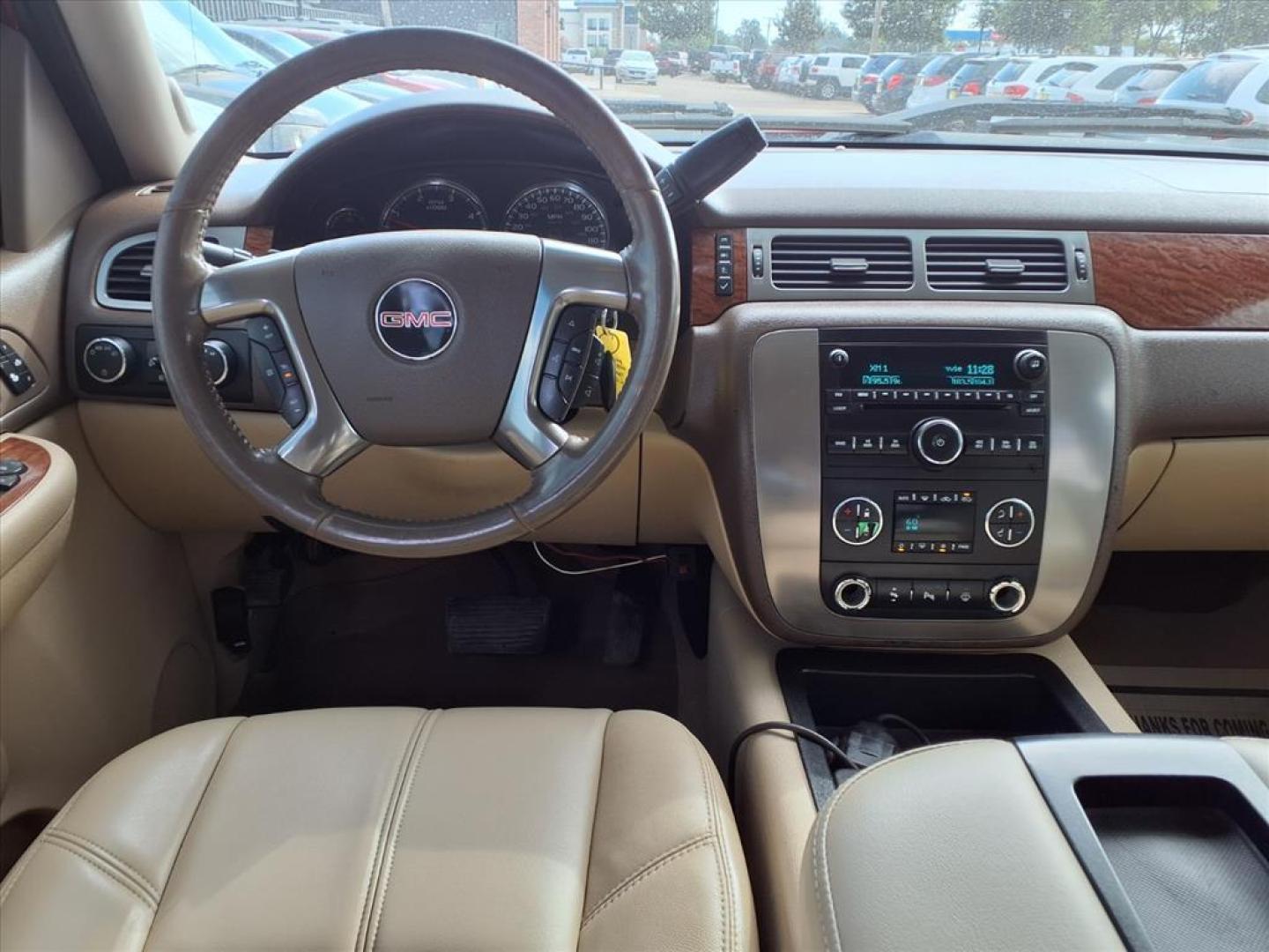 2007 Fire Red GMC Sierra 2500HD SLT (1GTHK23687F) with an 6.6L Duramax 6.6L Turbo Diesel V8 365hp 660ft. lbs. Direct Injection engine, 6-Speed Shiftable Automatic transmission, located at 1401 N. Hobart, Pampa, TX, 79065, (806) 665-9872, 35.549953, -100.975098 - Photo#12