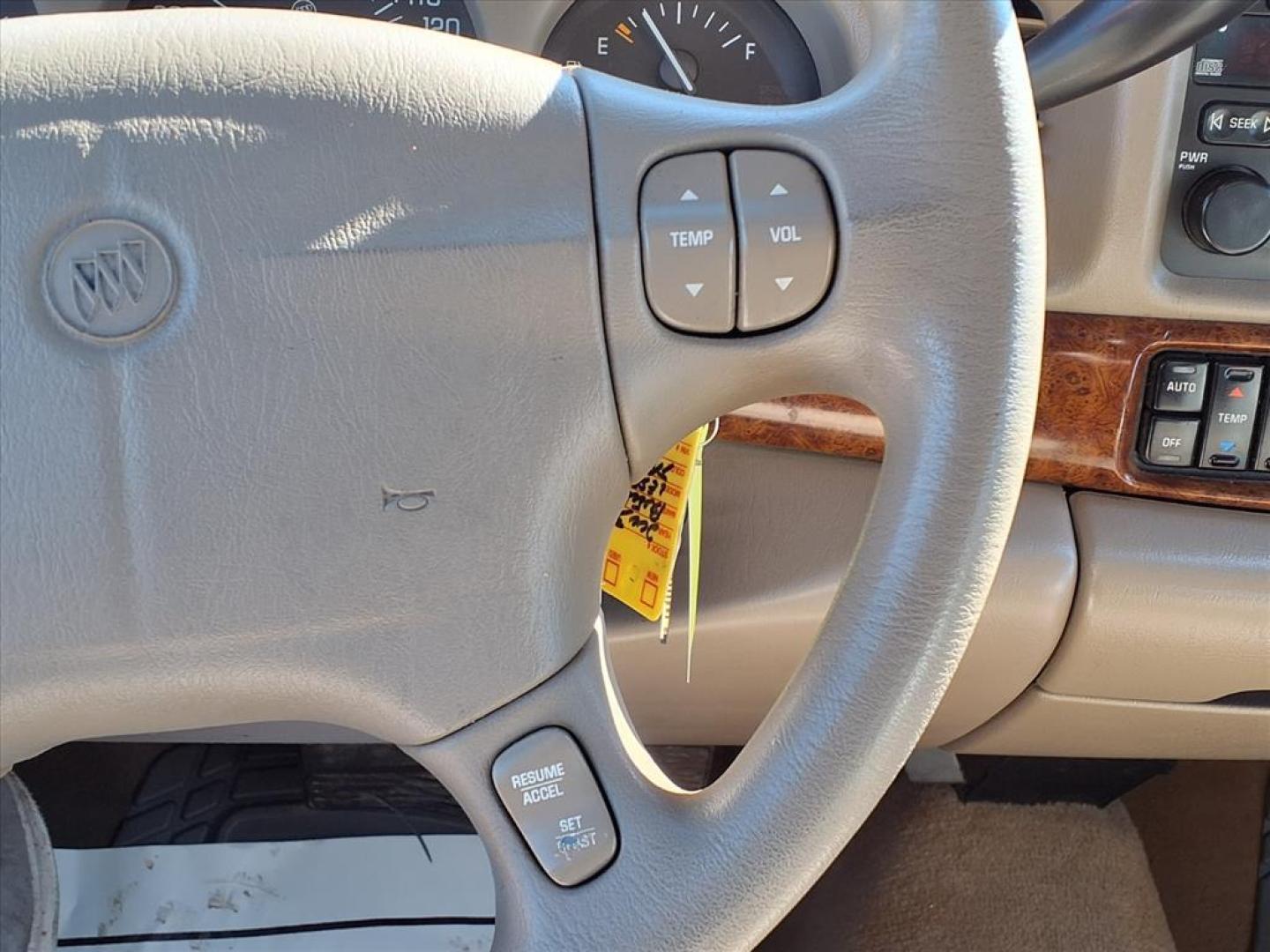 2003 Sterling Silver Metallic Buick LeSabre Limited (1G4HR54K53U) with an 3.8L 3.8L V6 205hp 230ft. lbs. Sequential Multiport Fuel Injection engine, 4-Speed Automatic transmission, located at 1401 N. Hobart, Pampa, TX, 79065, (806) 665-9872, 35.549953, -100.975098 - Photo#8