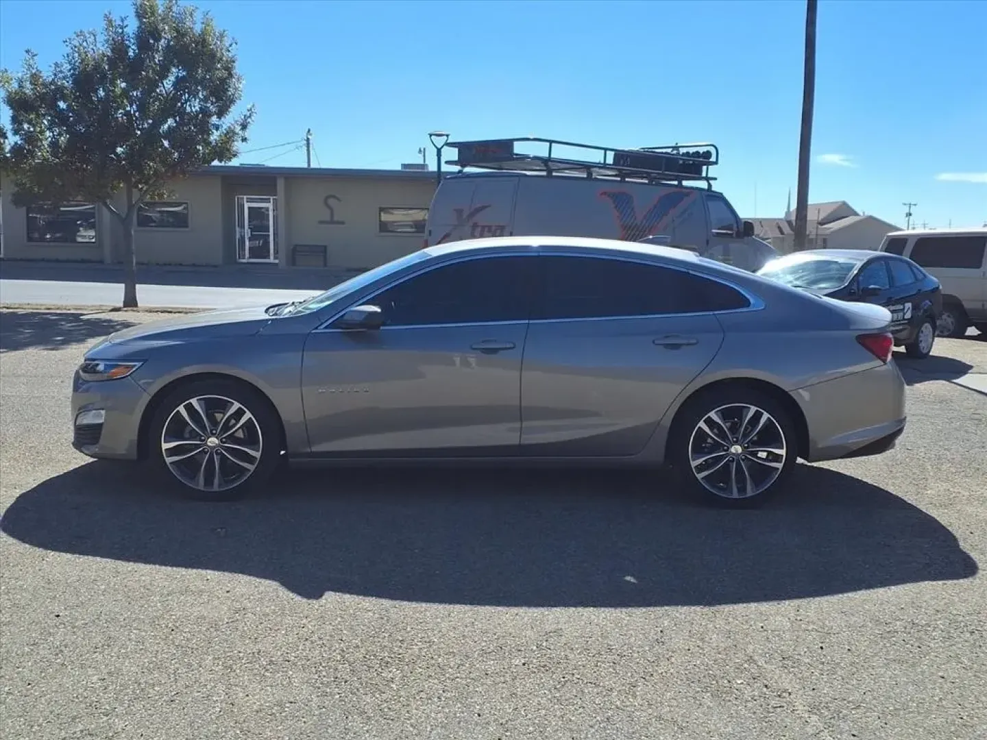 2025 Chevrolet Malibu 1LT (1G1ZD5STXSF) with an Other engine, Automatic transmission, located at 1401 N. Hobart, Pampa, TX, 79065, (806) 665-9872, 35.549953, -100.975098 - **Discover Freedom on the Road with the 2025 Chevrolet Malibu! Perfect for Commuters and Families Alike!**<br /> <br /> Are you searching for a reliable and stylish sedan that fits seamlessly into your busy lifestyle? Look no further than the 2025 Chevrolet Malibu 1LT, available now at Xtra Auto Cen - Photo#4