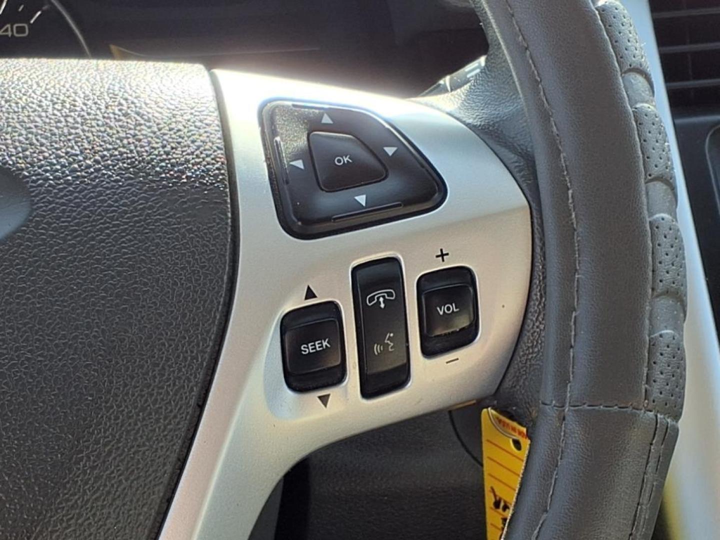 2011 Ingot Silver Metallic Ux Ford Edge Limited (2FMDK3KCXBB) with an 3.5L 3.5L V6 285hp 253ft. lbs. Sequential Multiport Fuel Injection engine, 6-Speed Shiftable Automatic transmission, located at 1401 N. Hobart, Pampa, TX, 79065, (806) 665-9872, 35.549953, -100.975098 - Photo#7
