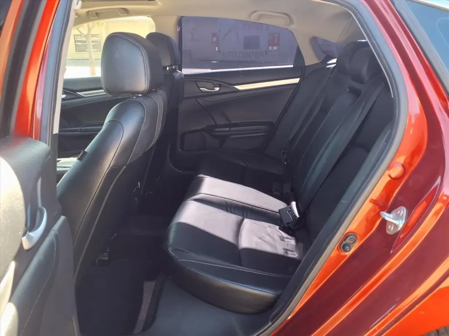 2019 Honda CIVIC TOURING (JHMFC1F9XKX) with an 1.5L engine, CVT transmission, located at 1401 N. Hobart, Pampa, TX, 79065, (806) 665-9872, 35.549953, -100.975098 - **Discover Adventure with the 2019 Honda Civic Touring Sedan at Xtra Auto Center in Pampa, TX!**<br /> <br /> Are you searching for a reliable and stylish vehicle that can seamlessly adapt to your lifestyle? Look no further than the 2019 Honda Civic Touring Sedan, available now at Xtra Auto Center i - Photo#13