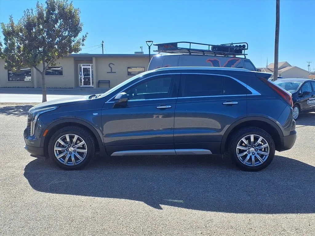 2019 Cadillac XT4 Premium Luxury