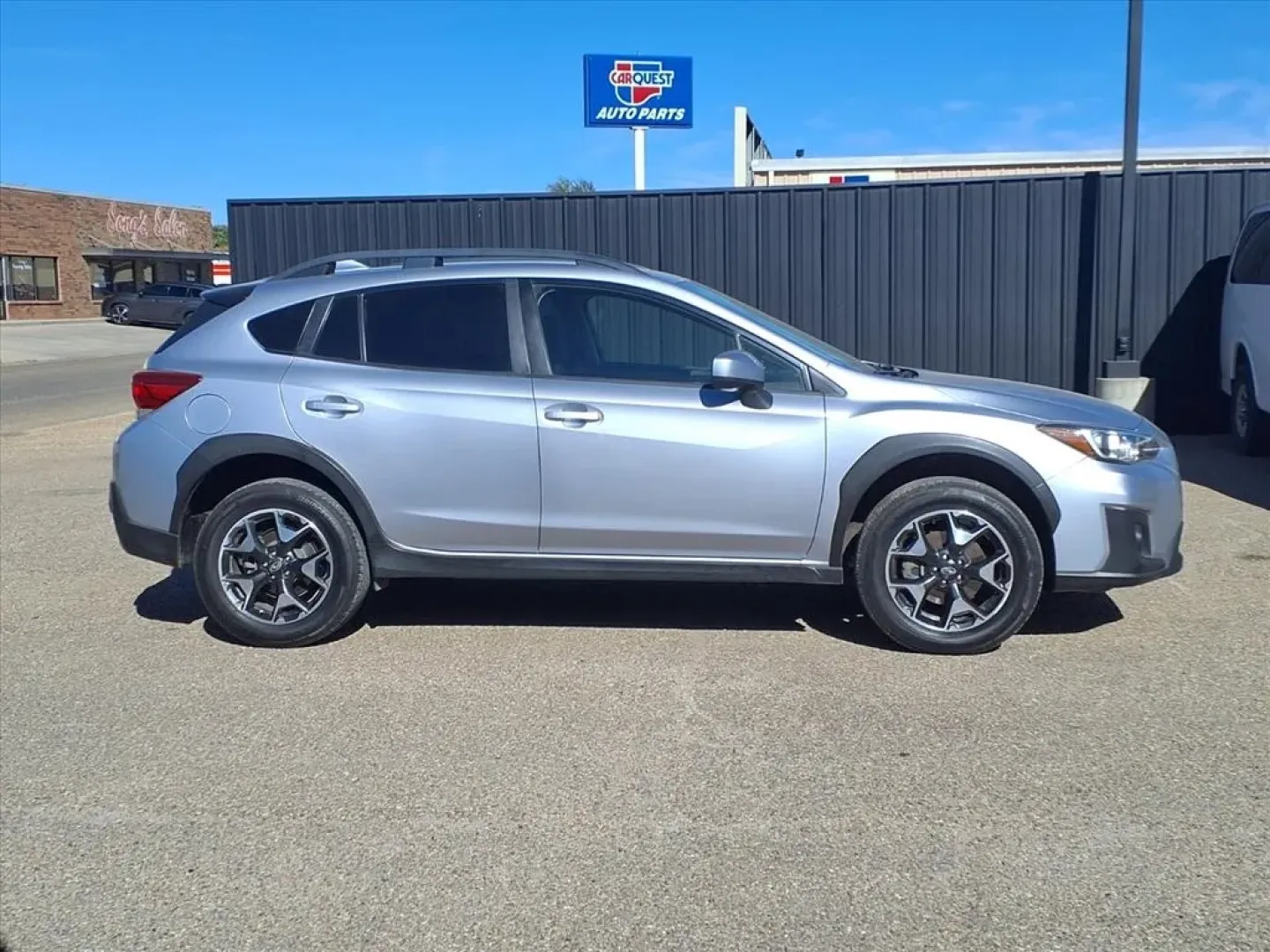 2019 Subaru CROSSTREK PREMIUM (JF2GTAEC3K8) with an 2.0L engine, CVT transmission, located at 1401 N. Hobart, Pampa, TX, 79065, (806) 665-9872, 35.549953, -100.975098 - Adventure awaits with this 2019 Subaru Crosstrek 2.0i Premium CVT, the perfect companion for weekend getaways or daily commutes in beautiful Pampa, TX! With its stylish silver exterior and rugged all-wheel-drive capabilities, this SUV is built to conquer both urban streets and off-road trails, makin - Photo#2