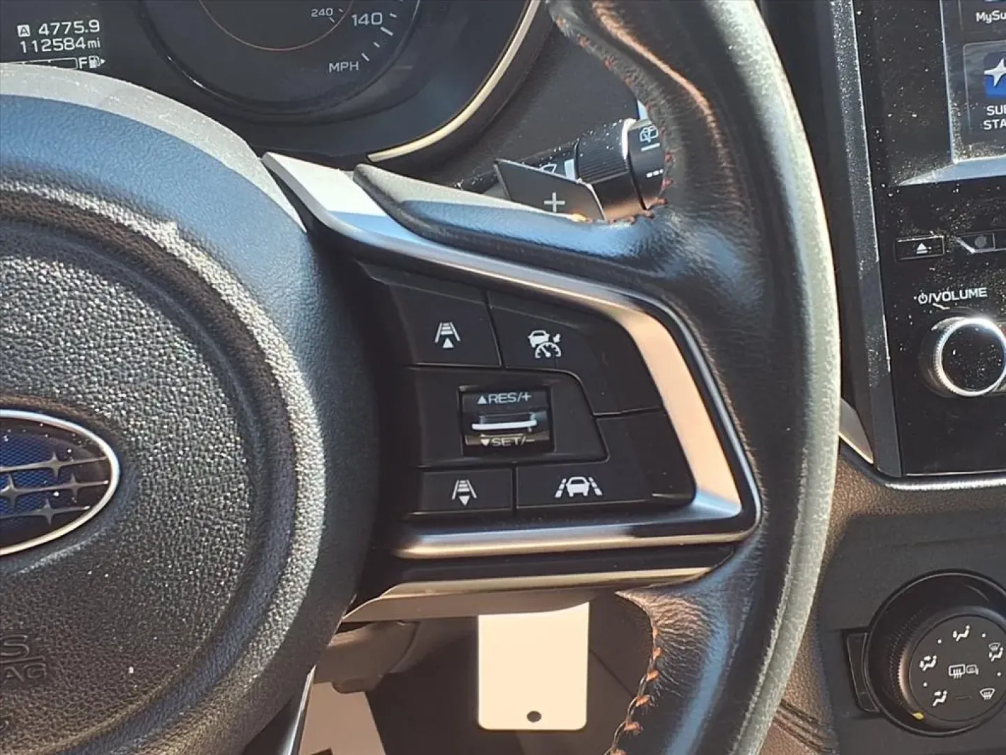 2019 Subaru CROSSTREK PREMIUM (JF2GTAEC3K8) with an 2.0L engine, CVT transmission, located at 1401 N. Hobart, Pampa, TX, 79065, (806) 665-9872, 35.549953, -100.975098 - Adventure awaits with this 2019 Subaru Crosstrek 2.0i Premium CVT, the perfect companion for weekend getaways or daily commutes in beautiful Pampa, TX! With its stylish silver exterior and rugged all-wheel-drive capabilities, this SUV is built to conquer both urban streets and off-road trails, makin - Photo#8