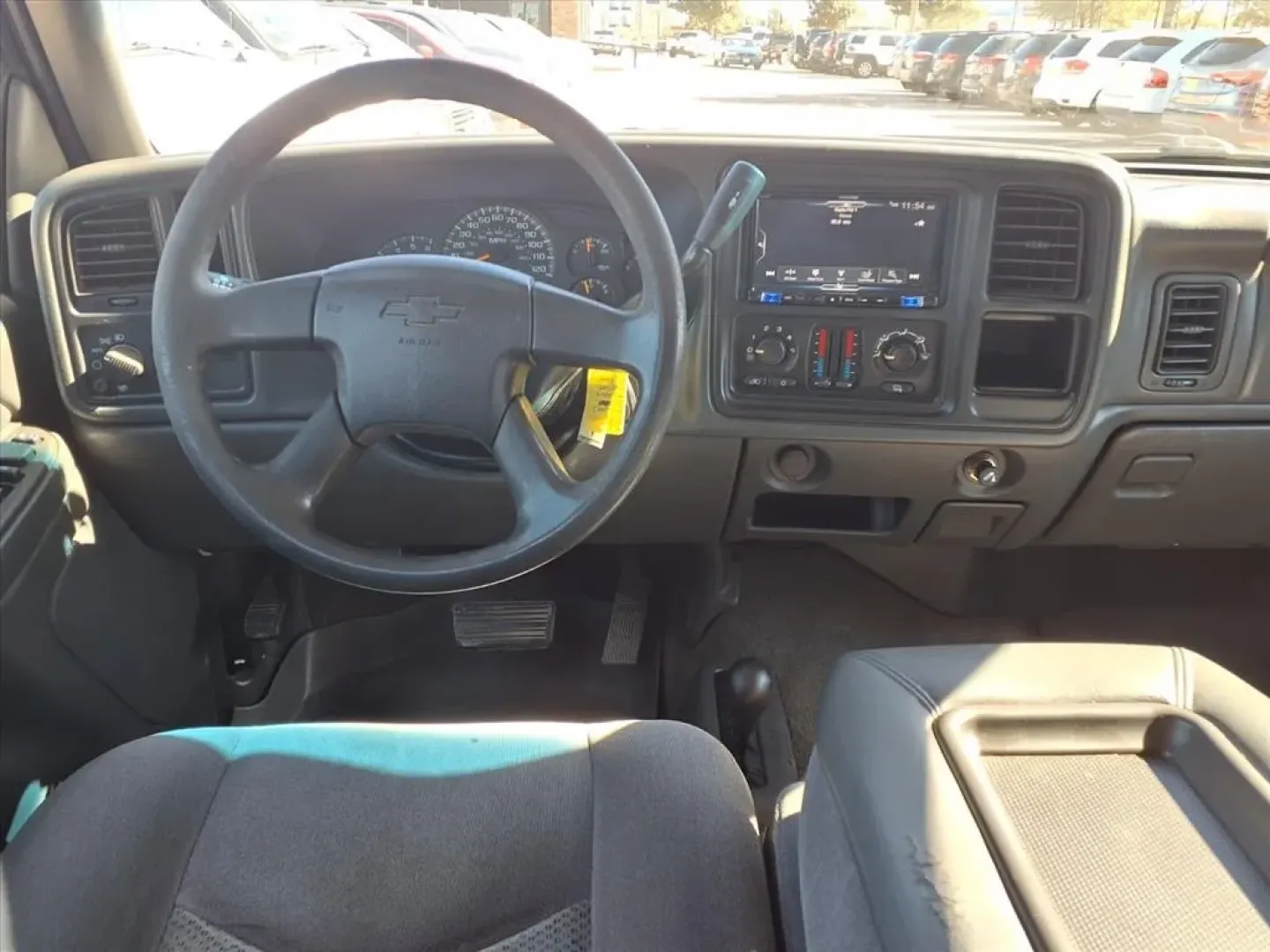 2007 Chevrolet SILVERADO 1500 CLASSIC CREW CAB (2GCEK13V571) with an 4.8L engine, Automatic transmission, located at 1401 N. Hobart, Pampa, TX, 79065, (806) 665-9872, 35.549953, -100.975098 - **Unleash Adventure with the 2007 Chevrolet Silverado 1500 LT1 Crew Cab 4WD!**<br /> <br /> Are you in the market for a rugged yet comfortable truck that can handle your growing family's needs or serve as the perfect companion for weekend adventures? Look no further than the 2007 Chevrolet Silverado - Photo#10
