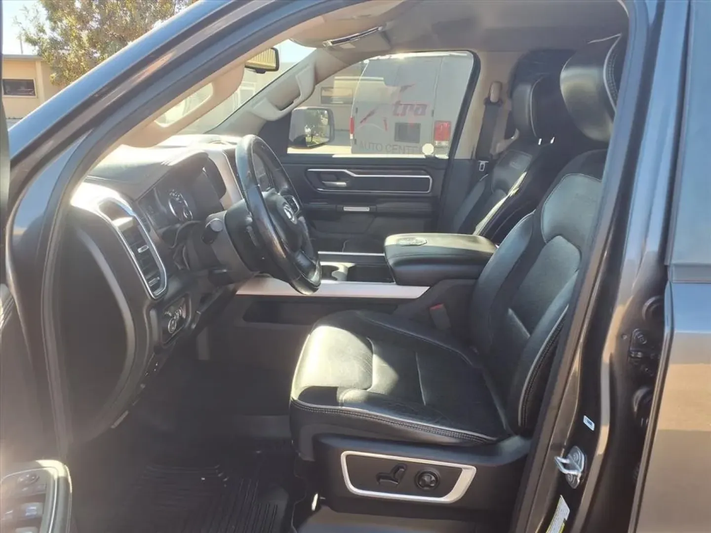 2019 Ram 1500 Laramie Crew Cab SWB 4WD (1C6SRFJT1KN) with an Other engine, located at 1401 N. Hobart, Pampa, TX, 79065, (806) 665-9872, 35.549953, -100.975098 - **Find Your Adventure with the 2019 Ram 1500 Laramie Crew Cab Perfect for Pampa, TX Families!**<br /> <br /> Are you ready to elevate your driving experience? The 2019 Ram 1500 Laramie Crew Cab is not just another truck; it's the ultimate companion for growing families, weekend adventurers, and tho - Photo#13