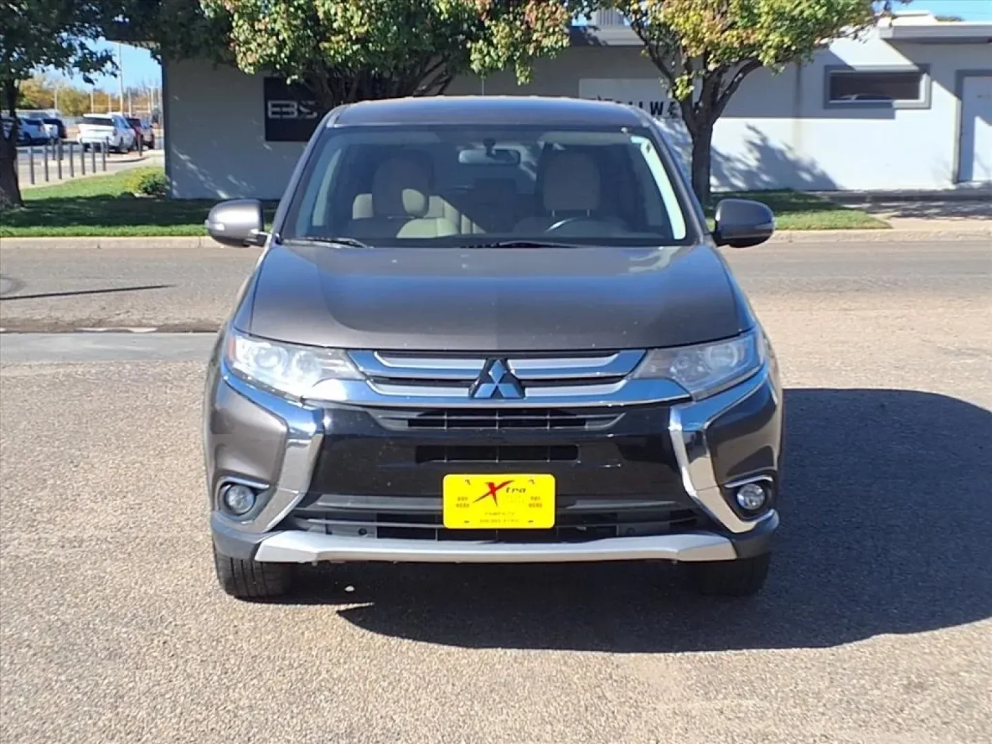 2016 Mitsubishi Outlander SE 2WD (JA4AD3A3XGZ) with an Other engine, located at 1401 N. Hobart, Pampa, TX, 79065, (806) 665-9872, 35.549953, -100.975098 - Are you searching for the perfect SUV that can handle everything from family outings to daily commutes? Look no further than the 2016 Mitsubishi Outlander SE 2WD, now available at Xtra Auto Center in Pampa, TX! This versatile vehicle is designed to meet the diverse needs of modern drivers, making it - Photo#1
