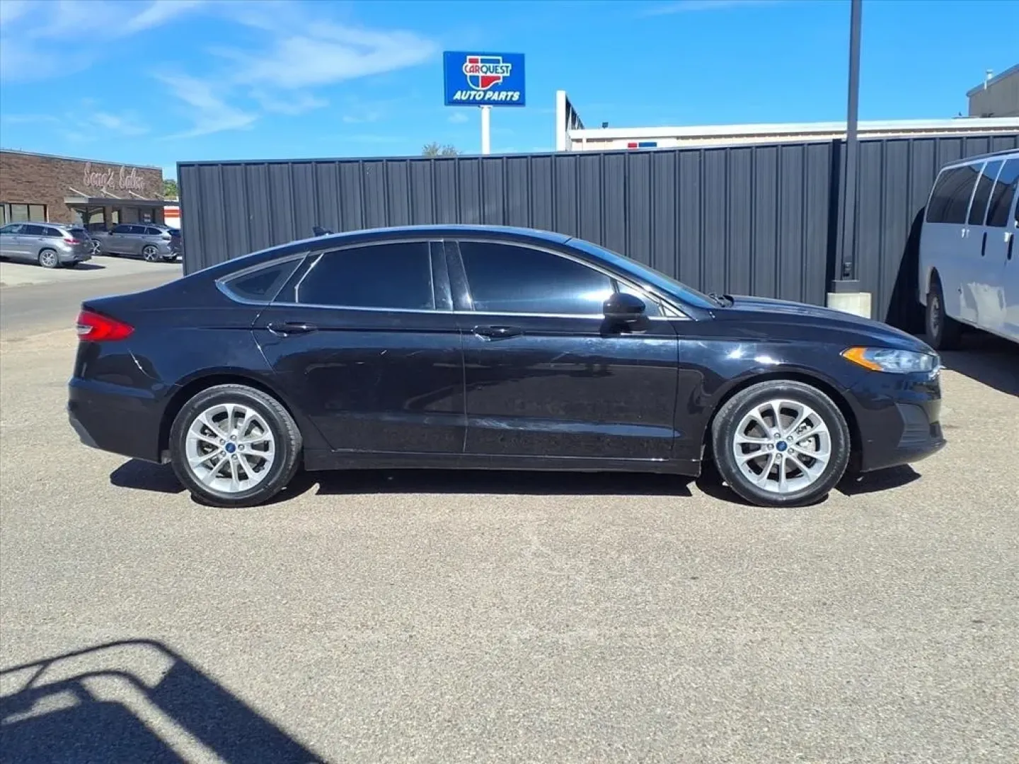 2019 Ford Fusion SE (3FA6P0H79KR) with an Other engine, located at 1401 N. Hobart, Pampa, TX, 79065, (806) 665-9872, 35.549953, -100.975098 - **Seize the Road with Confidence: 2019 Ford Fusion SE at Xtra Auto Center in Pampa, TX**<br /> <br /> Are you searching for a reliable and stylish vehicle that suits your daily commute or weekend adventures? Look no further than the 2019 Ford Fusion SE, available now at Xtra Auto Center! This sedan - Photo#2