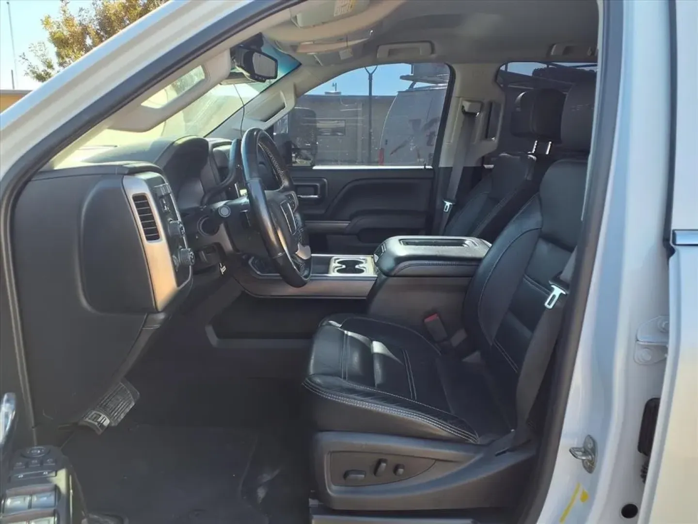 2018 GMC Sierra 2500HD Denali Crew Cab 4WD (1GT12UEYXJF) with an Other engine, Automatic transmission, located at 1401 N. Hobart, Pampa, TX, 79065, (806) 665-9872, 35.549953, -100.975098 - Elevate your lifestyle with the perfect blend of power, comfort, and versatility with this stunning 2018 GMC Sierra 2500HD Denali Crew Cab 4WD, available now at Xtra Auto Center, your trusted Buy Here Pay Here dealership in Pampa, TX. This rugged yet refined truck is designed to meet the needs of bo - Photo#14