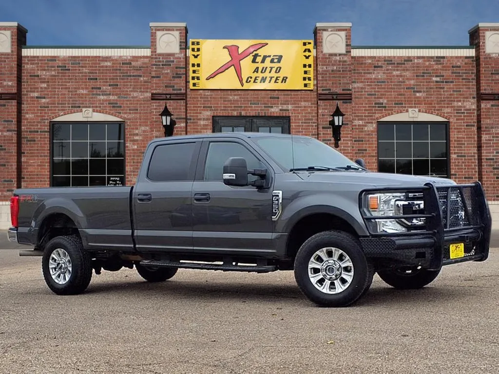 photo of 2020 Ford F-350 SD Platinum Crew Cab Long Box 4WD