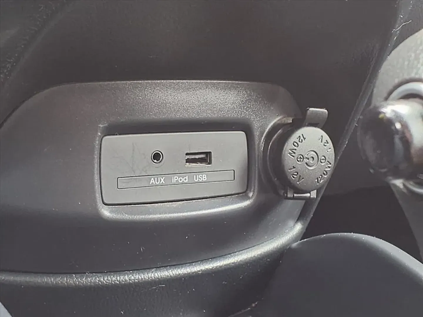 2013 Kia Soul Base (KNDJT2A52D7) with an Other engine, located at 1401 N. Hobart, Pampa, TX, 79065, (806) 665-9872, 35.549953, -100.975098 - **Explore the Open Road with the 2013 Kia Soul at Xtra Auto Center in Pampa, TX**<br /> <br /> Imagine cruising through the vibrant streets of Pampa, TX, with a reliable vehicle that seamlessly blends style, comfort, and practicality. Whether you're commuting to work, heading out for a family outing - Photo#9