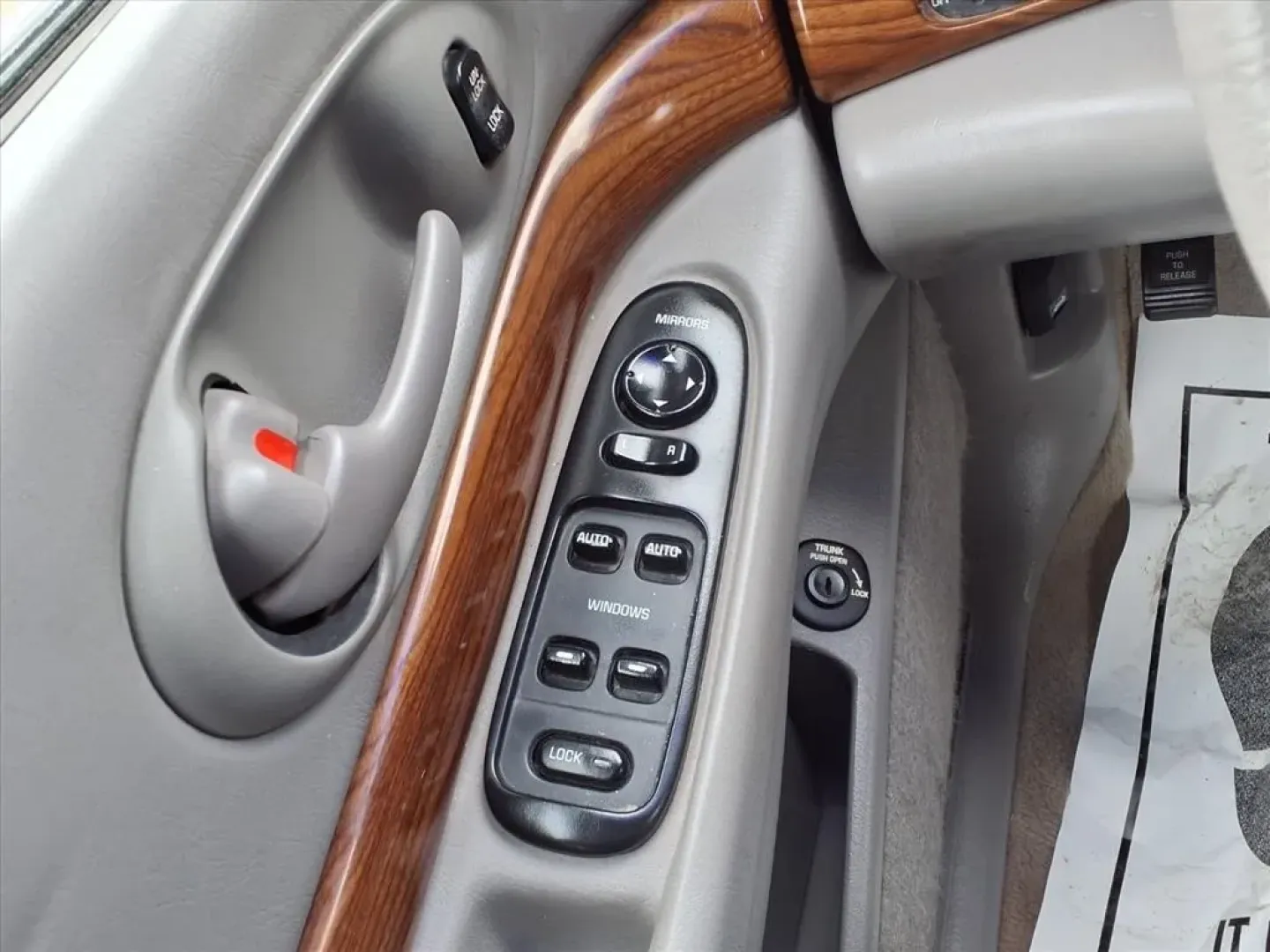 2002 Buick LeSabre Custom (1G4HP54K124) with an Other engine, Automatic transmission, located at 1401 N. Hobart, Pampa, TX, 79065, (806) 665-9872, 35.549953, -100.975098 - ### Discover Freedom on the Road with the 2002 Buick LeSabre at Xtra Auto Center!<br /> <br /> Are you searching for a reliable sedan that's perfect for your daily commute or weekend getaways? Look no further than the 2002 Buick LeSabre, available now at Xtra Auto Center in Pampa, TX! With its spaci - Photo#8