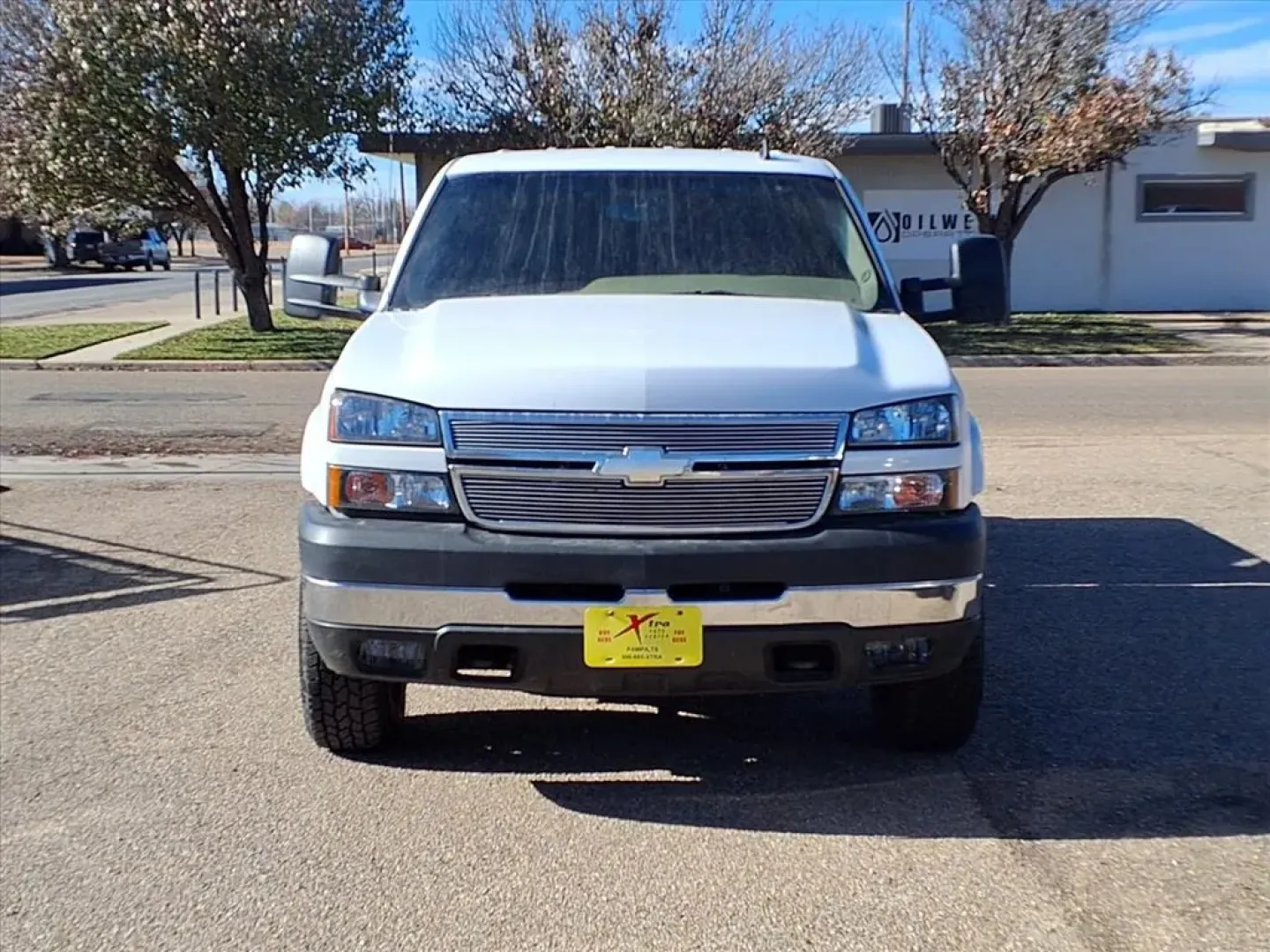 2006 Chevrolet SILVERADO 2500 HEAVY DUTY (1GCHC23DX6F) with an 6.6L engine, Automatic transmission, located at 1401 N. Hobart, Pampa, TX, 79065, (806) 665-9872, 35.549953, -100.975098 - **Unleash Your Adventures with a 2006 Chevrolet Silverado 2500HD at Xtra Auto Center!**<br /> <br /> Are you ready to elevate your lifestyle with a reliable vehicle that can handle any challenge? Whether you're a weekend warrior looking to haul gear to the lake, a growing family in need of a spaciou - Photo#1