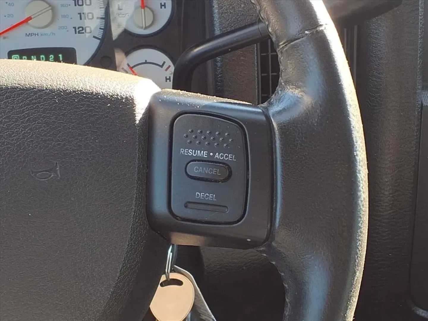 2005 Dodge RAM 1500 ST (1D7HU18D25S) with an 5.7L engine, Automatic transmission, located at 1401 N. Hobart, Pampa, TX, 79065, (806) 665-9872, 35.549953, -100.975098 - **Unleash Your Adventurous Spirit with the 2005 Dodge Ram 1500 ST Quad Cab Long Bed 4WD! Perfect for All Your Lifestyle Needs!**<br /> <br /> Are you ready to embrace the great outdoors or tackle your daily commute with style and power? Look no further than the 2005 Dodge Ram 1500 ST Quad Cab Long B - Photo#9