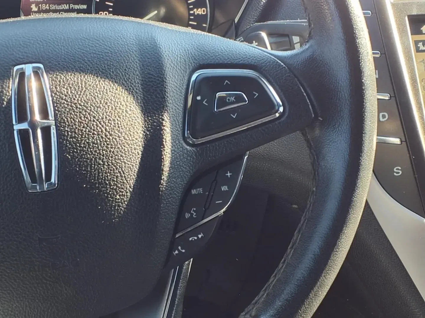 2016 Lincoln MKC PREMIERE (5LMCJ1C9XGU) with an 2.0L engine, Automatic transmission, located at 1401 N. Hobart, Pampa, TX, 79065, (806) 665-9872, 35.549953, -100.975098 - **Discover the Perfect Family SUV: 2016 Lincoln MKC at Xtra Auto Center in Pampa, TX!**<br /> <br /> Are you in search of a versatile and stylish SUV that seamlessly fits into your family's lifestyle? Look no further! The 2016 Lincoln MKC, available at Xtra Auto Center in Pampa, TX, is the ideal veh - Photo#9