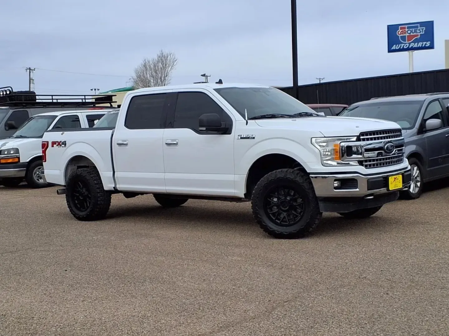 2019 Ford F150 SUPERCREW (1FTEW1E58KK) with an 5.0L engine, Automatic transmission, located at 1401 N. Hobart, Pampa, TX, 79065, (806) 665-9872, 35.549953, -100.975098 - Whether you're hauling gear to Lake McClellan for a weekend on the water, commuting across the Panhandle on US-60, or simply need a dependable truck that can keep up with work and family life, this 2019 Ford F-150 SuperCrew is built for real-world Texas driving. With a roomy crew cab, a practical re - Photo#0