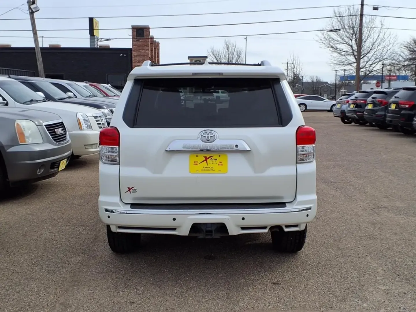 2012 Toyota 4RUNNER SR5 (JTEBU5JR9C5) with an 4.0L engine, Automatic transmission, located at 1401 N. Hobart, Pampa, TX, 79065, (806) 665-9872, 35.549953, -100.975098 - Built for Texas-size weekends and everyday reliability, this 2012 Toyota 4Runner SR5 is the kind of SUV that fits real life in the Texas Panhandle-school drop-offs, long commutes, and spontaneous road trips with plenty of cargo. Finished in classic WHITE and powered by a proven 4.0L gas V6 with an a - Photo#3