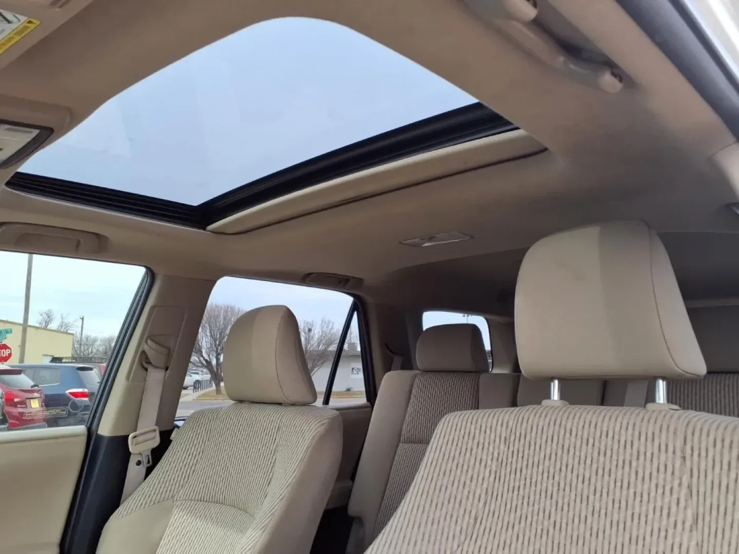 2012 Toyota 4RUNNER SR5 (JTEBU5JR9C5) with an 4.0L engine, Automatic transmission, located at 1401 N. Hobart, Pampa, TX, 79065, (806) 665-9872, 35.549953, -100.975098 - Built for Texas-size weekends and everyday reliability, this 2012 Toyota 4Runner SR5 is the kind of SUV that fits real life in the Texas Panhandle-school drop-offs, long commutes, and spontaneous road trips with plenty of cargo. Finished in classic WHITE and powered by a proven 4.0L gas V6 with an a - Photo#5