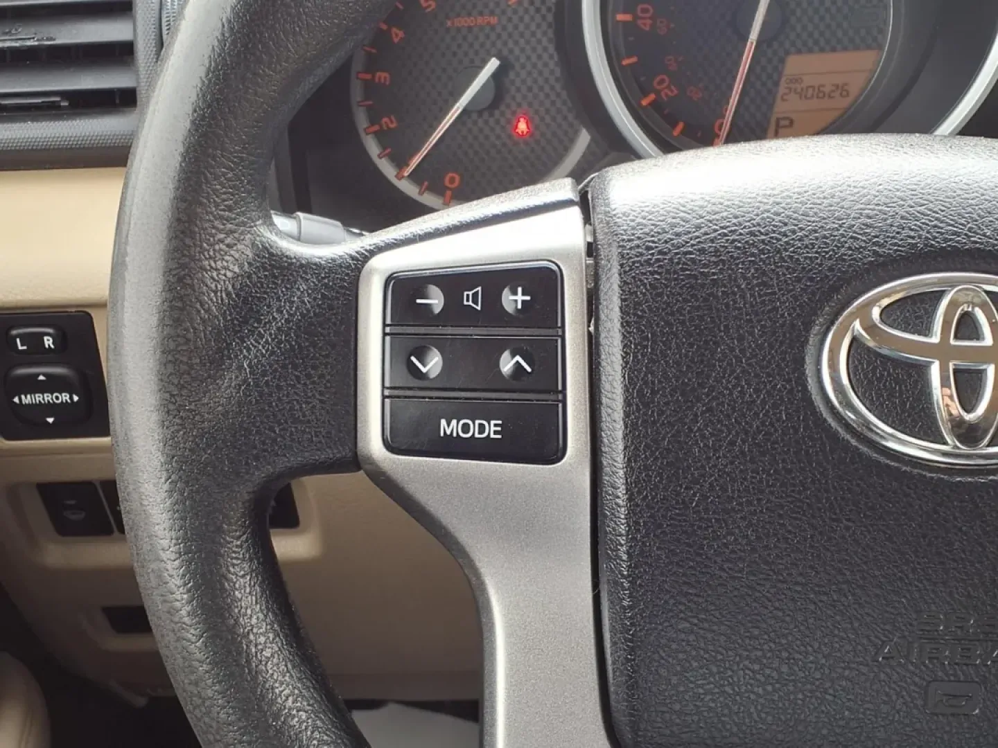 2012 Toyota 4RUNNER SR5 (JTEBU5JR9C5) with an 4.0L engine, Automatic transmission, located at 1401 N. Hobart, Pampa, TX, 79065, (806) 665-9872, 35.549953, -100.975098 - Built for Texas-size weekends and everyday reliability, this 2012 Toyota 4Runner SR5 is the kind of SUV that fits real life in the Texas Panhandle-school drop-offs, long commutes, and spontaneous road trips with plenty of cargo. Finished in classic WHITE and powered by a proven 4.0L gas V6 with an a - Photo#7