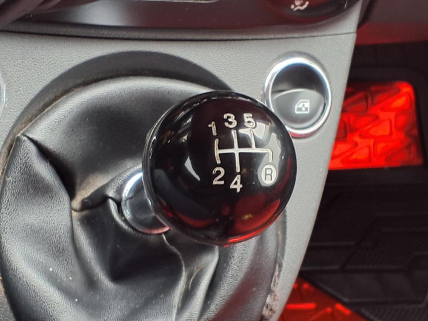 2012 Nero Pxr FIAT 500 Pop (3C3CFFARXCT) with an 1.4L 1.4L I4 101hp 98ft. lbs. Sequential Multiport Fuel Injection engine, 5-Speed Manual transmission, located at 1401 N. Hobart, Pampa, TX, 79065, (806) 665-9872, 35.549953, -100.975098 - Photo#7
