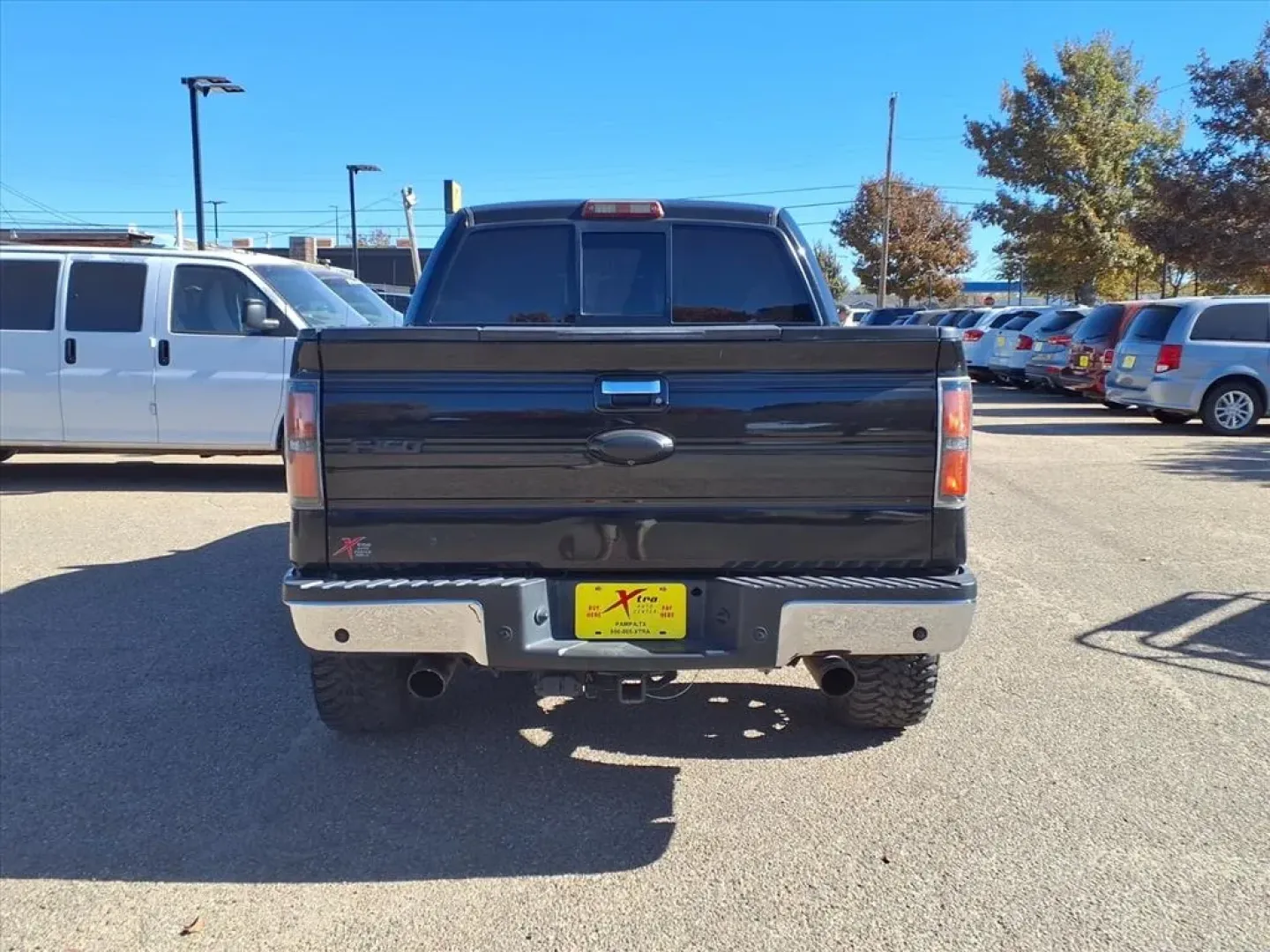 2012 Tuxedo Black Metallic Ford F150 SUPERCREW (1FTFW1EF4CF) with an 5.0L engine, Automatic transmission, located at 1401 N. Hobart, Pampa, TX, 79065, (806) 665-9872, 35.549953, -100.975098 - **Experience Adventure with the 2012 Ford F-150 XL SuperCrew Your Perfect Partner for Life's Journeys!**<br /> <br /> Are you ready to tackle life's adventures with confidence and style? The 2012 Ford F-150 XL SuperCrew is the ultimate truck that fits seamlessly into your lifestyle, whether you're - Photo#3