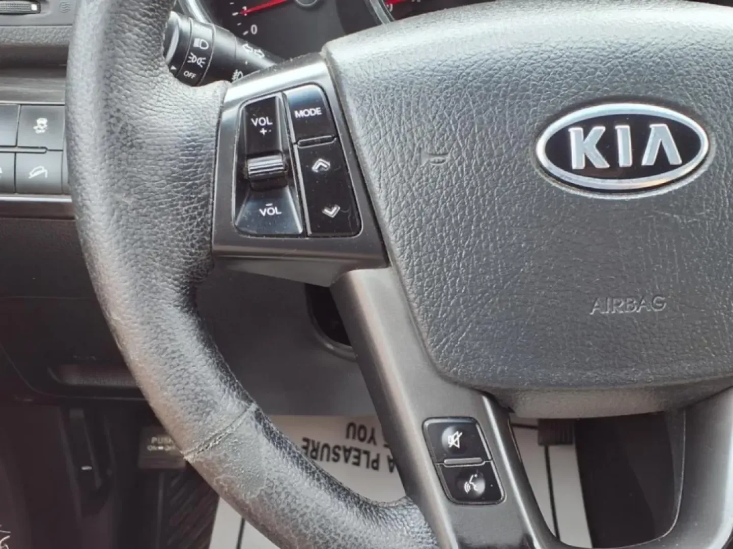 2013 Ebony Black Kia Sorento SX 2WD (5XYKW4A21DG) with an Other engine, Automatic transmission, located at 1401 N. Hobart, Pampa, TX, 79065, (806) 665-9872, 35.549953, -100.975098 - If you're seeking the perfect vehicle for weekend adventures or family outings, look no further than this 2013 Kia Sorento SX 2WD, available now at Xtra Auto Center in Pampa, TX. This SUV is designed to accommodate all your needs, whether it's a road trip to the stunning Palo Duro Canyon or daily co - Photo#8