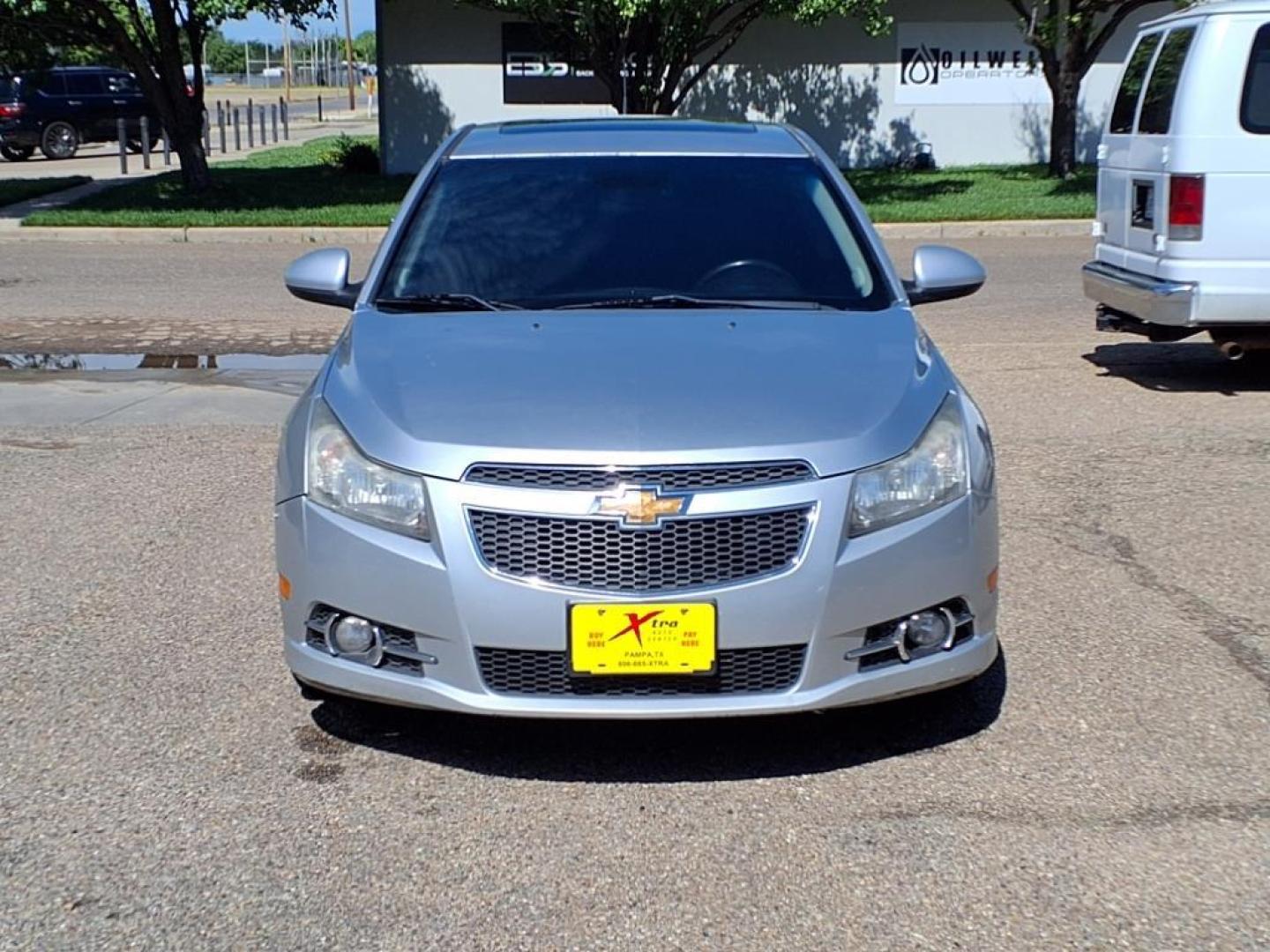 2014 Silver Ice Metallic Chevrolet Cruze 1LT Auto (1G1PC5SBXE7) with an 1.4L Ecotec 1.4L Turbo I4 138hp 148ft. lbs. Sequential Multiport Fuel Injection engine, 6-Speed Shiftable Automatic transmission, located at 1401 N. Hobart, Pampa, TX, 79065, (806) 665-9872, 35.549953, -100.975098 - Photo#1