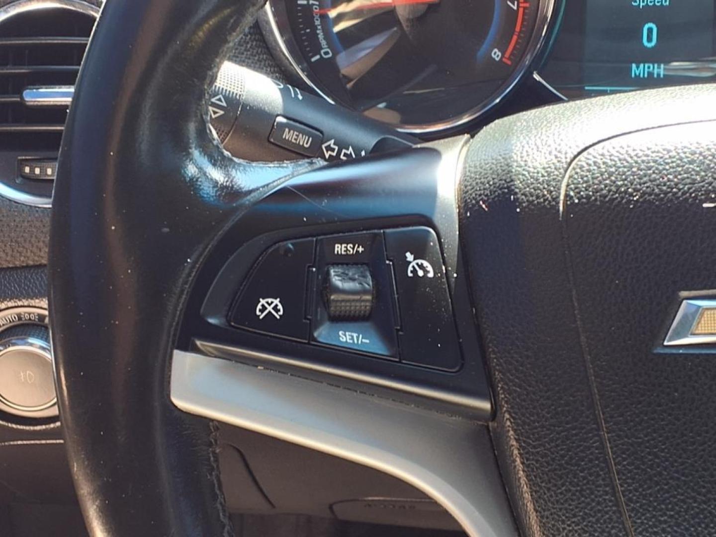 2014 Silver Ice Metallic Chevrolet Cruze 1LT Auto (1G1PC5SBXE7) with an 1.4L Ecotec 1.4L Turbo I4 138hp 148ft. lbs. Sequential Multiport Fuel Injection engine, 6-Speed Shiftable Automatic transmission, located at 1401 N. Hobart, Pampa, TX, 79065, (806) 665-9872, 35.549953, -100.975098 - Photo#8