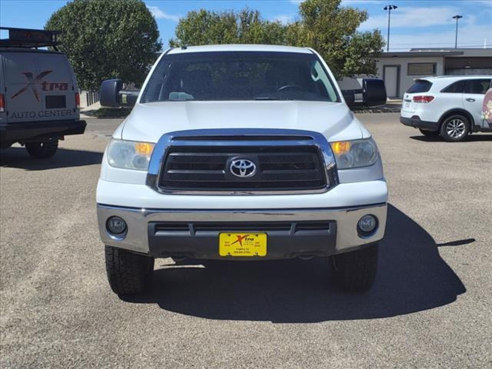2012 Super White Toyota Tundra Grade (5TFDW5F17CX) with an 5.7L 5.7L Flex Fuel V8 381hp 4 Sequential Multiport Fuel Injection engine, 6-Speed Shiftable Automatic transmission, located at 1401 N. Hobart, Pampa, TX, 79065, (806) 665-9872, 35.549641, -100.971878 - Photo #1