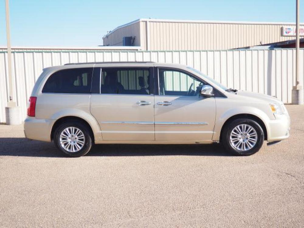 2011 White Gold Clear Coat Chrysler Town and Country Touring-L (2A4RR8DG3BR) with an 3.6 6 Cylinder Sequential Multiport Fuel Injection engine, Automatic transmission, located at 1401 N. Hobart, Pampa, TX, 79065, (806) 665-9872, 35.549641, -100.971878 - Photo #2