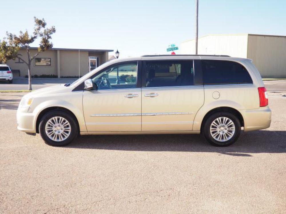 2011 White Gold Clear Coat Chrysler Town and Country Touring-L (2A4RR8DG3BR) with an 3.6 6 Cylinder Sequential Multiport Fuel Injection engine, Automatic transmission, located at 1401 N. Hobart, Pampa, TX, 79065, (806) 665-9872, 35.549641, -100.971878 - Photo #4